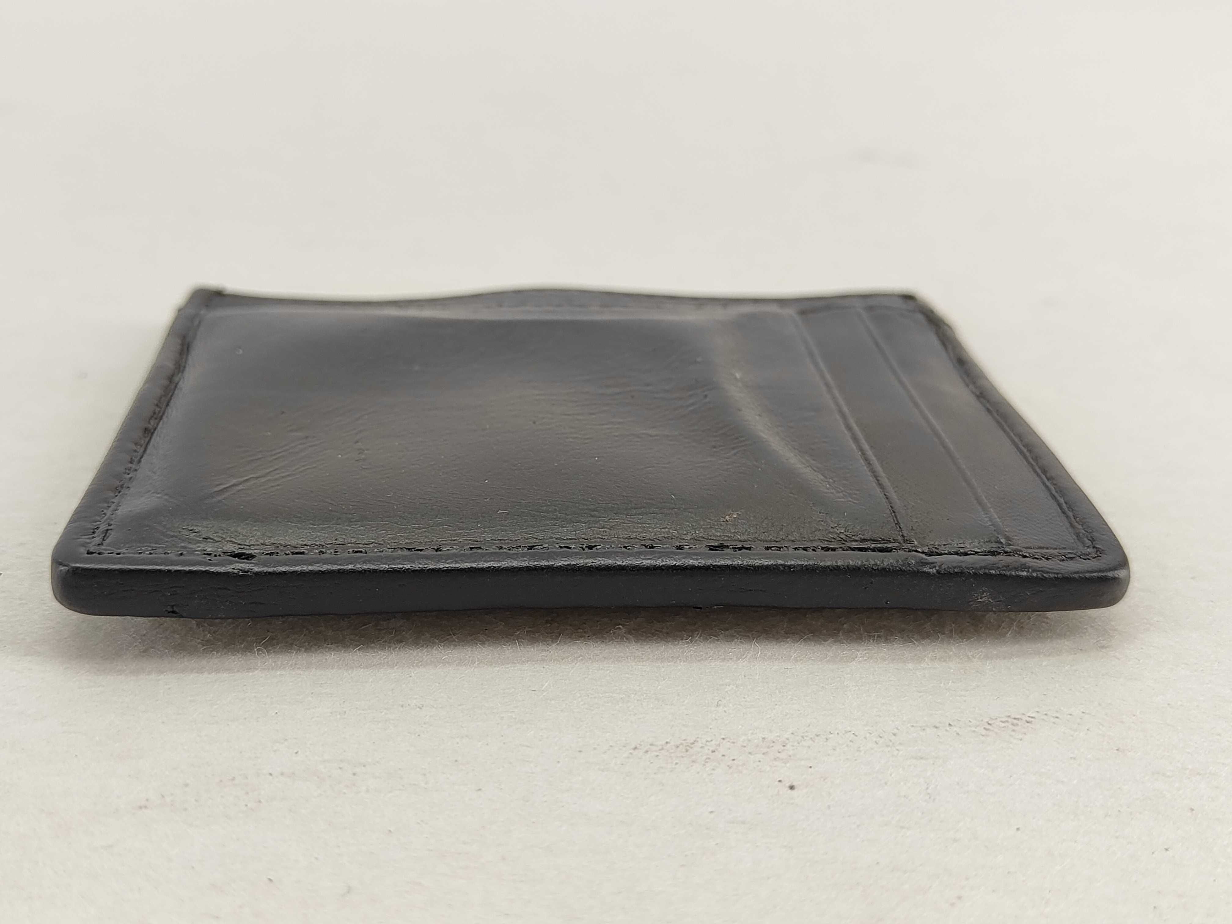 Black Card Case with Gold Hardware (Card Case/Pass Case/Business Card Holder) — view 4