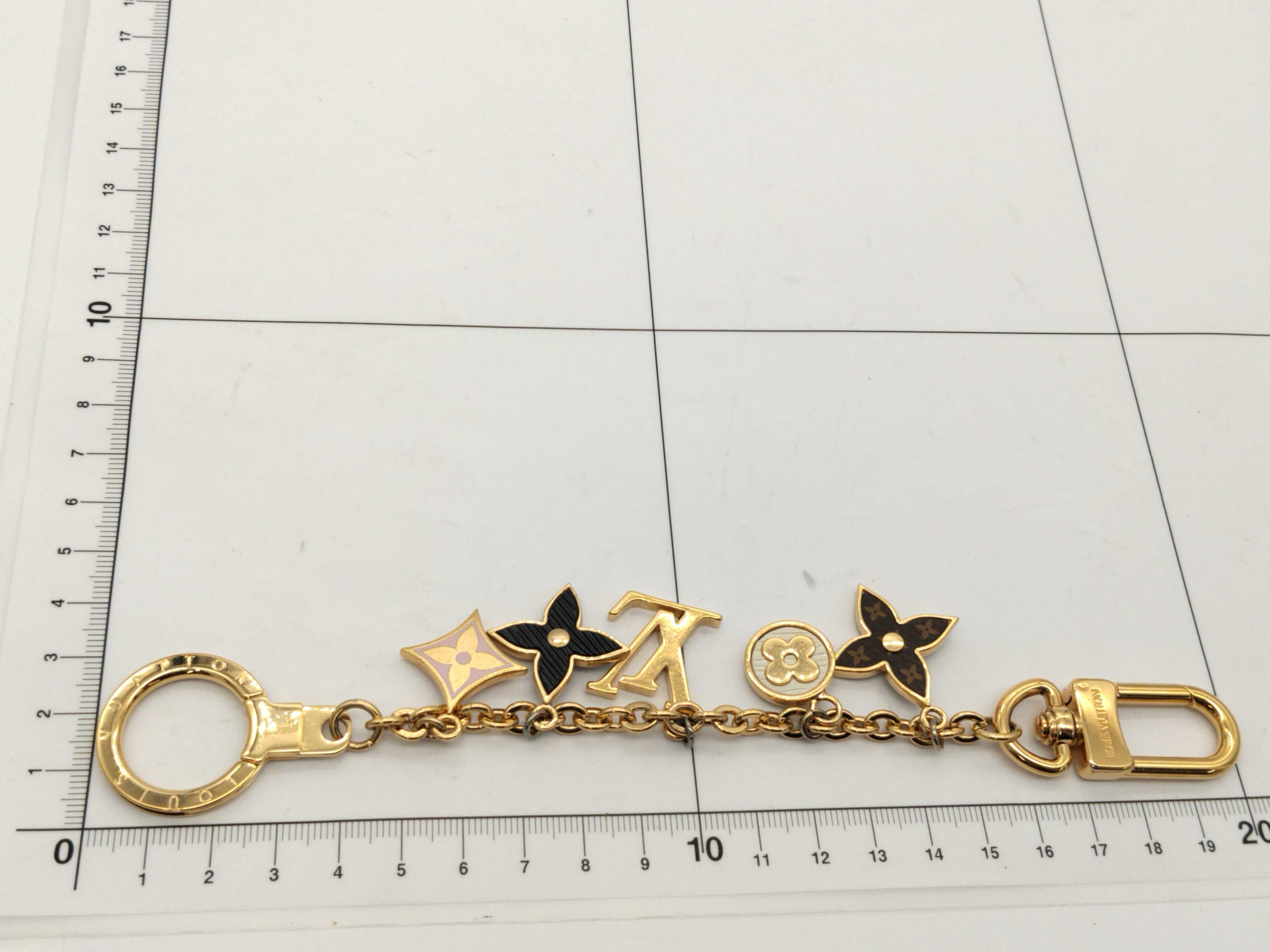 bag charm, charm — view 11