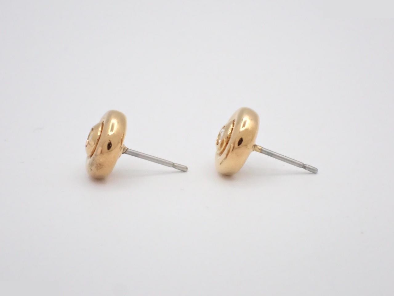 Earrings — view 3