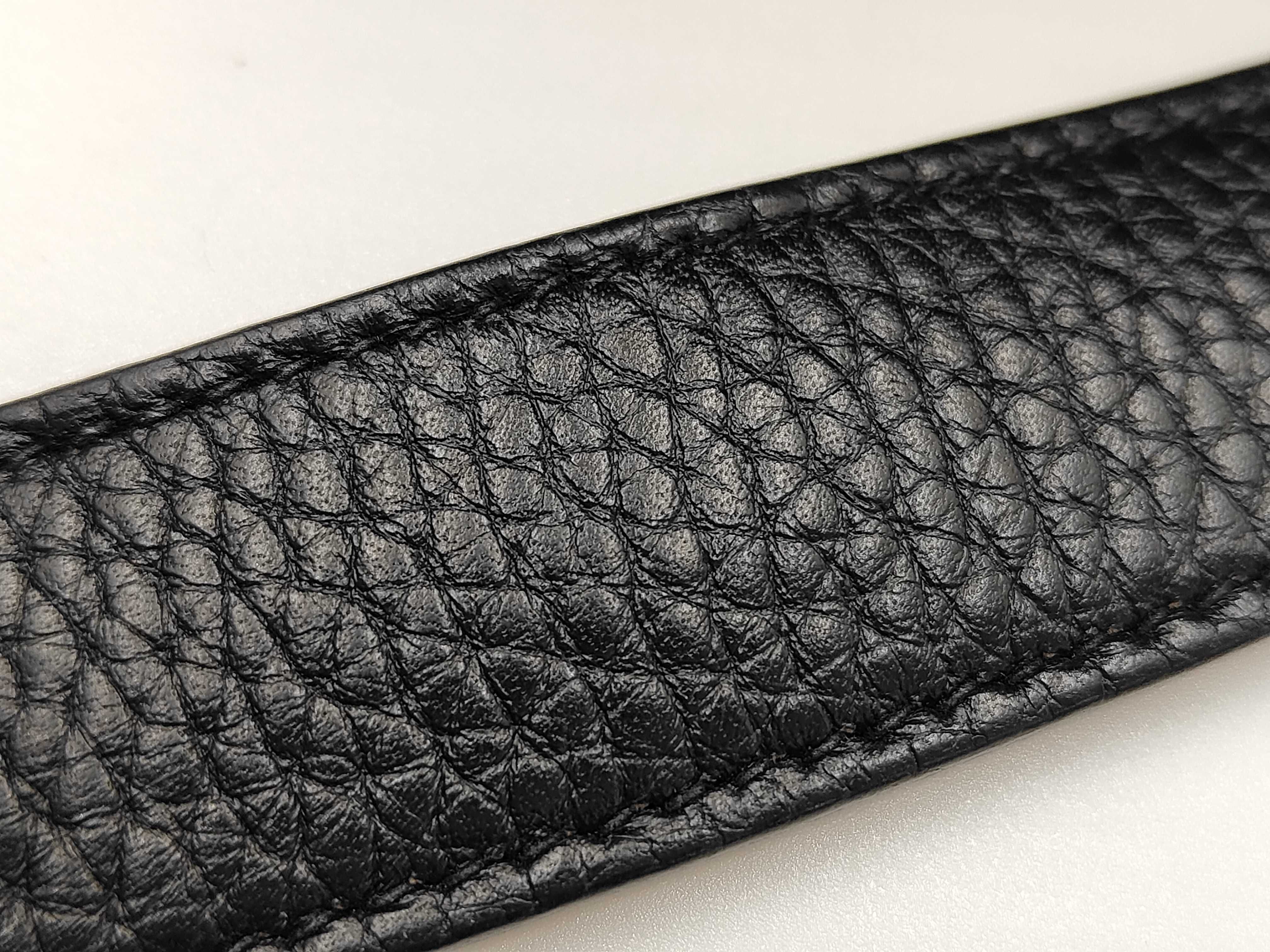 Picotin Lock MM Taurillon Clemence Handbag, Black, Y Stamp — view 6
