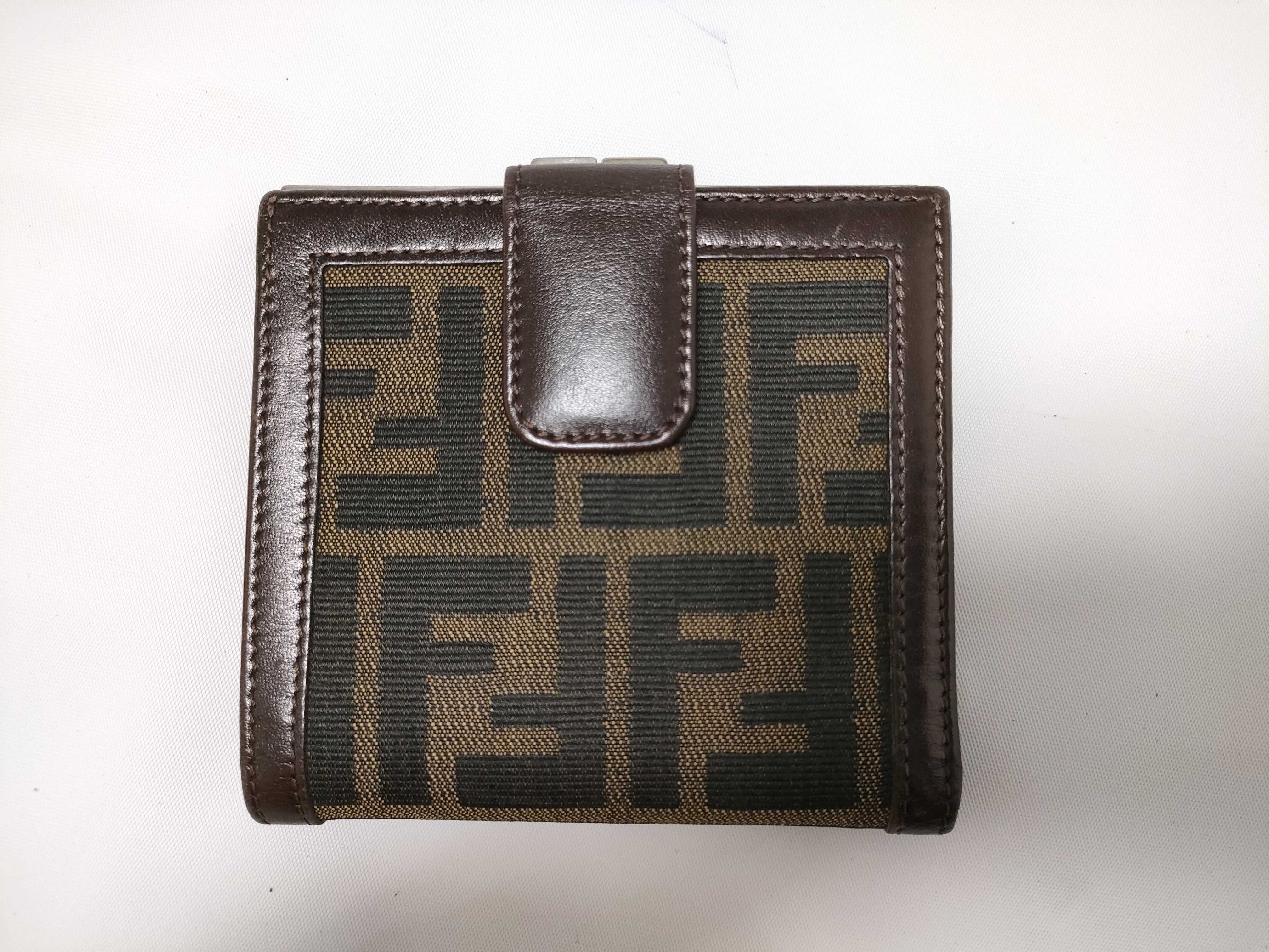 Zucca pattern folding wallet