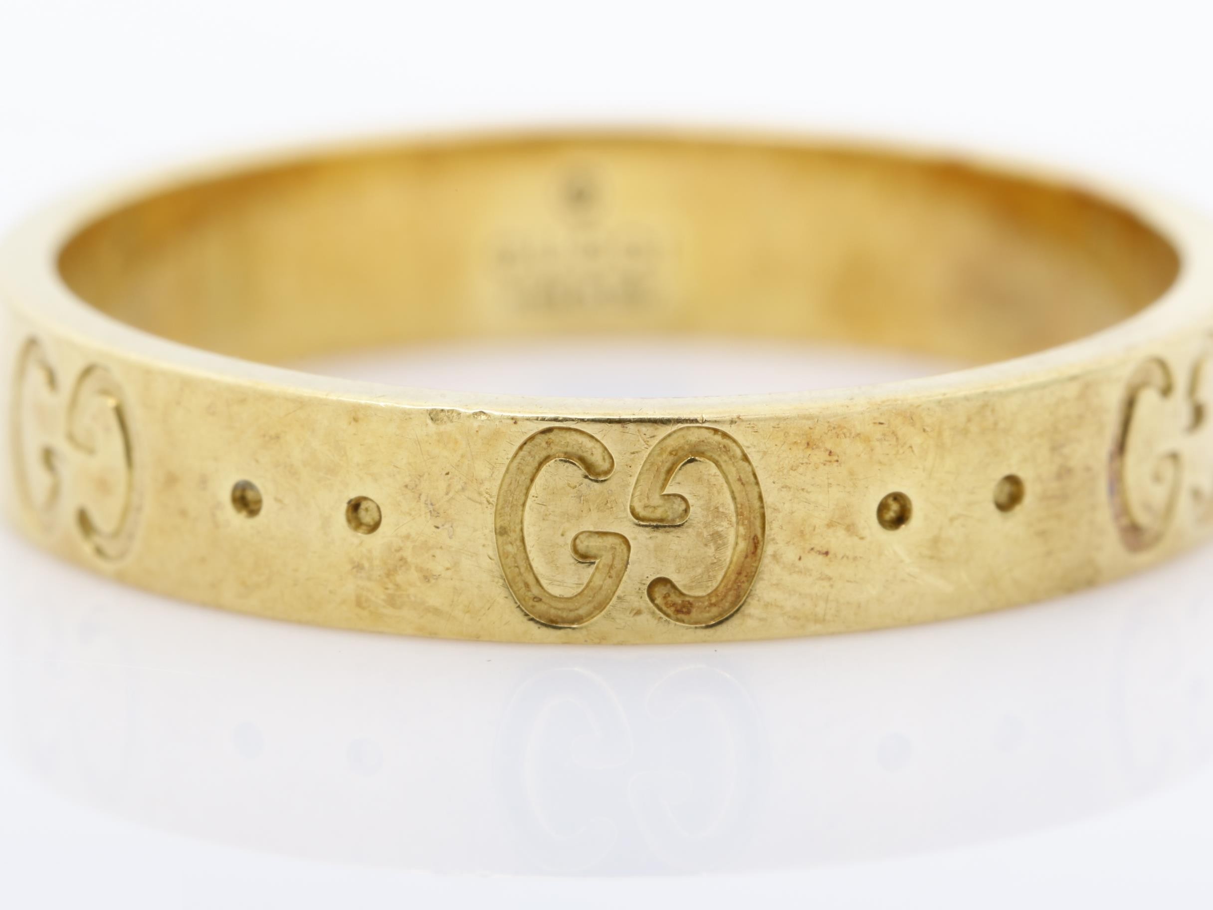 Icon Ring, 750 Yellow Gold, 4.2g, #stamped 18 (actual size approximately 17cm) — view 2