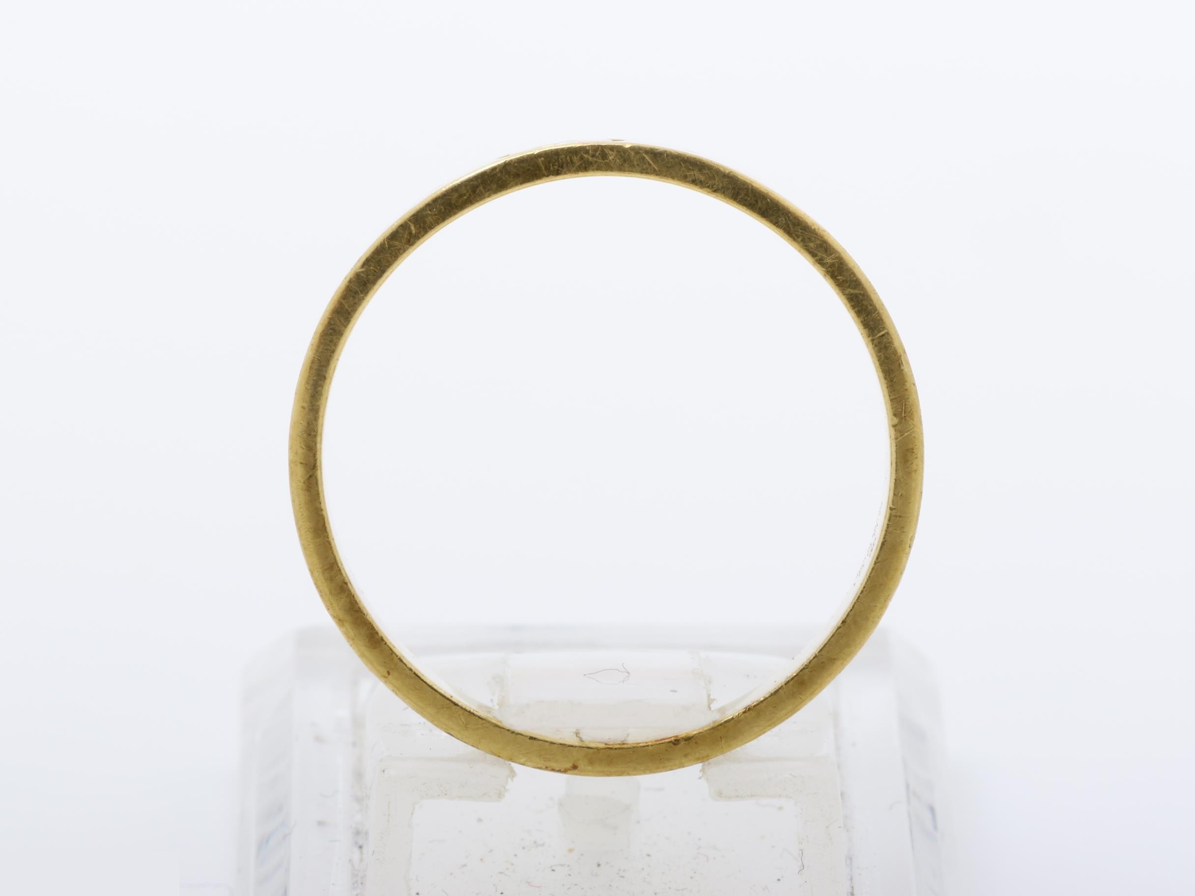 Icon Ring, 750 Yellow Gold, 4.2g, #stamped 18 (actual size approximately 17cm) — view 5