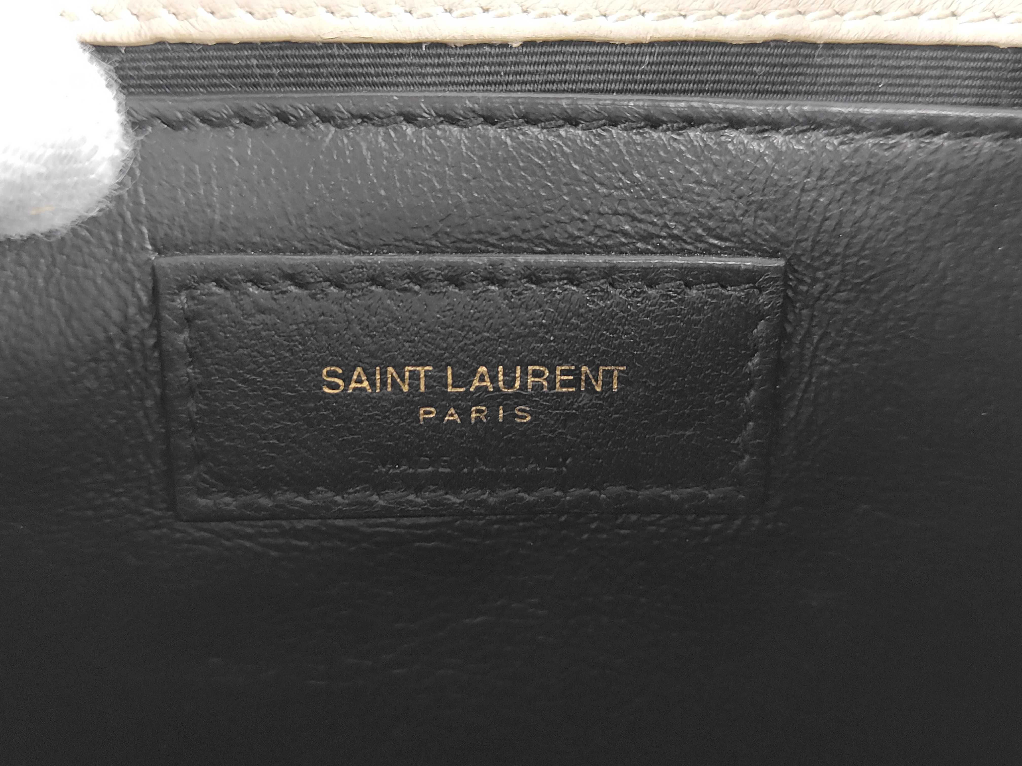 Chain Shoulder Bag — view 10
