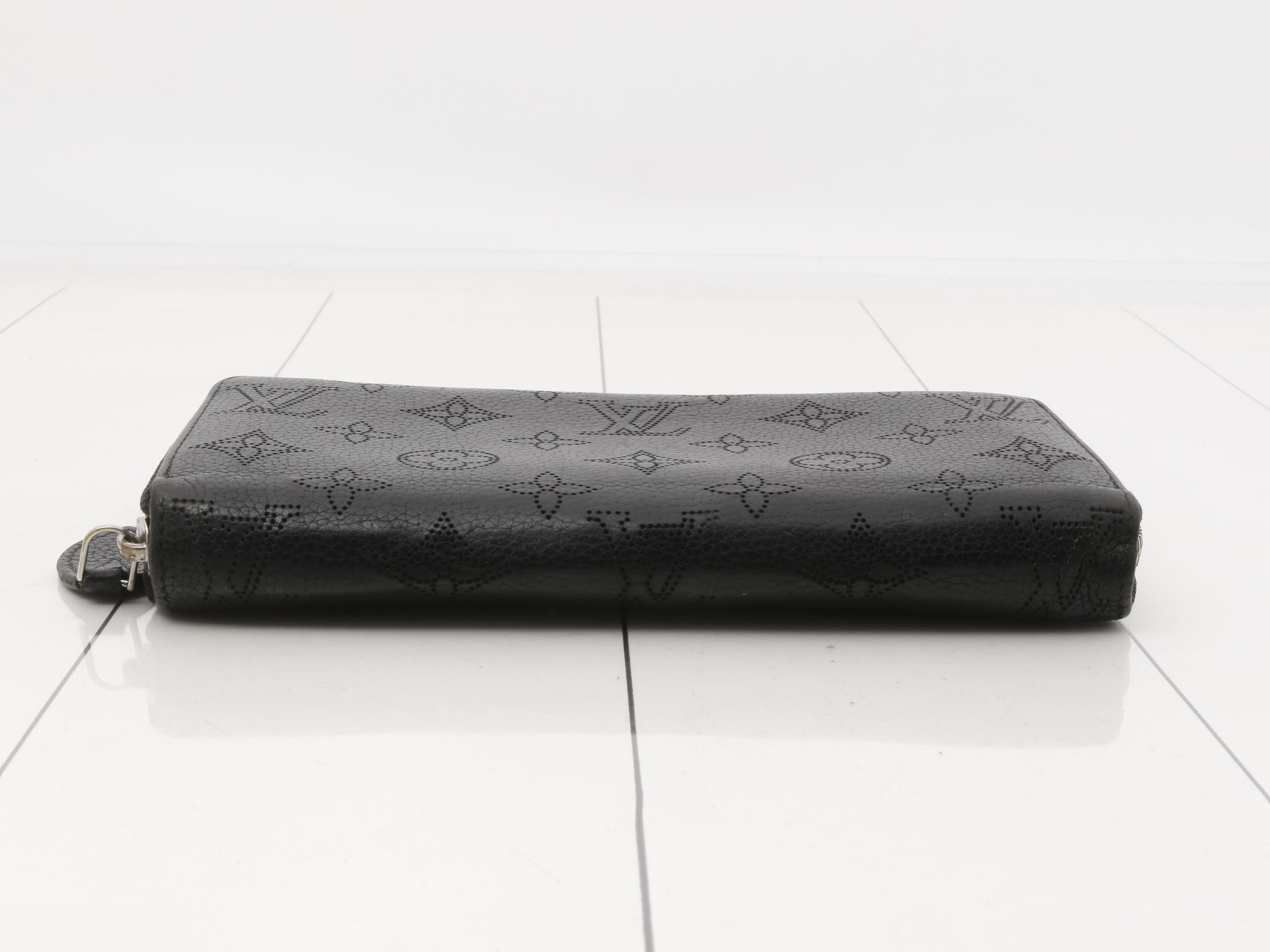 Long Wallet — view 3