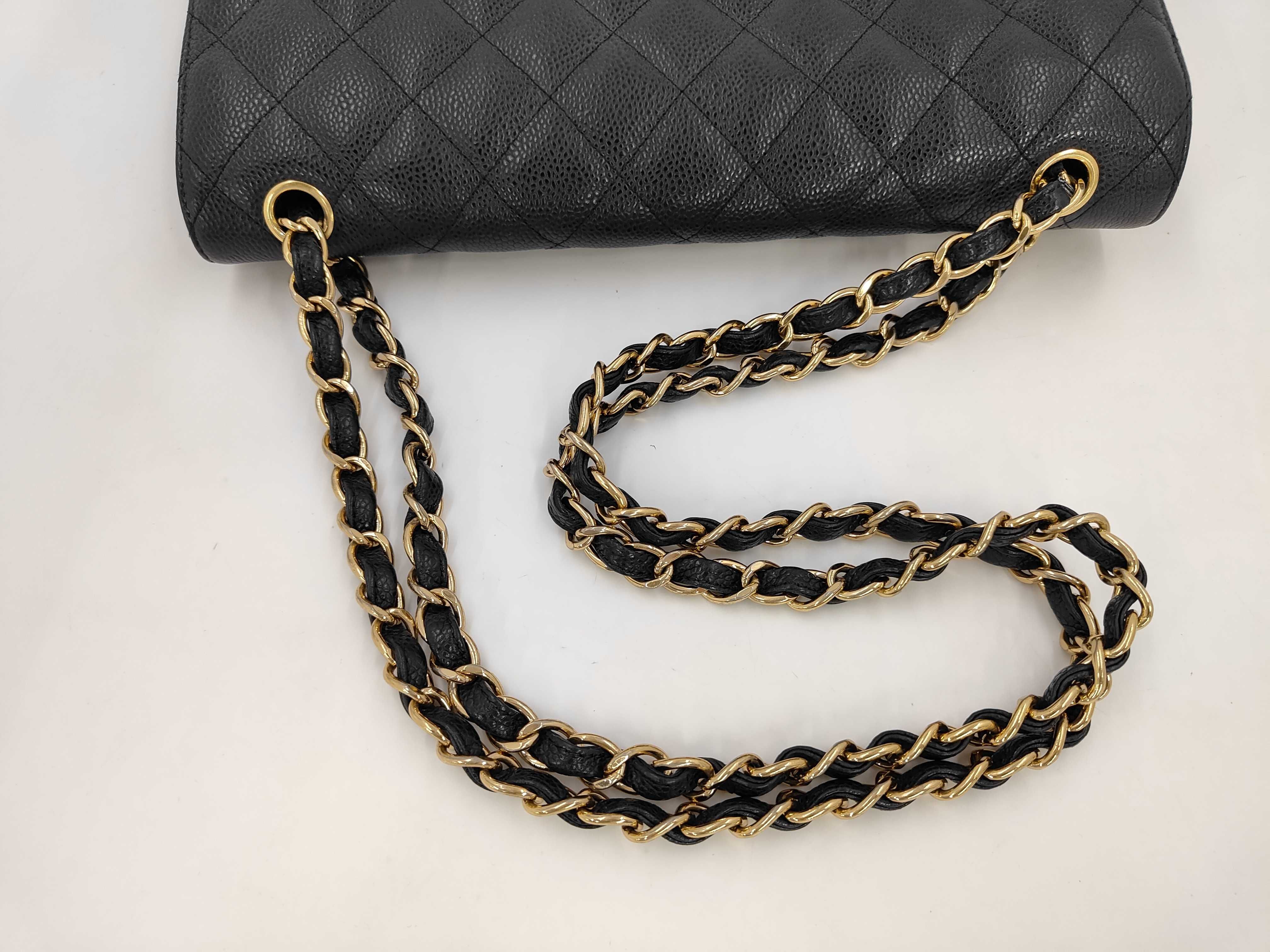 Jumbo caviar skin shoulder bag — view 5