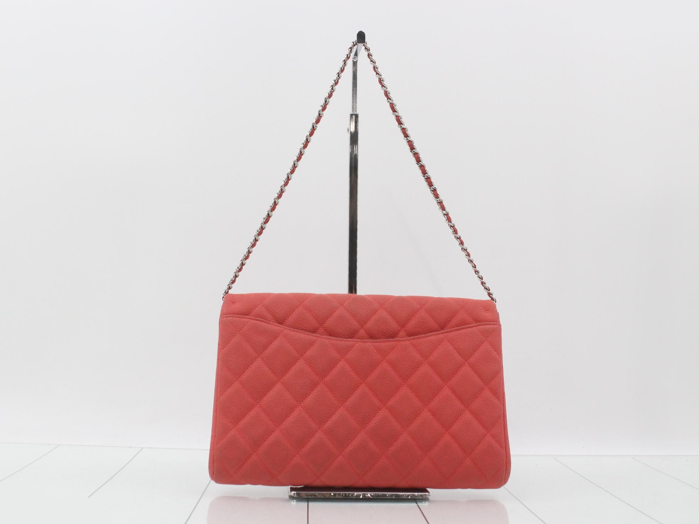 Matelassé Caviar Skin Chain Shoulder Bag — view 2