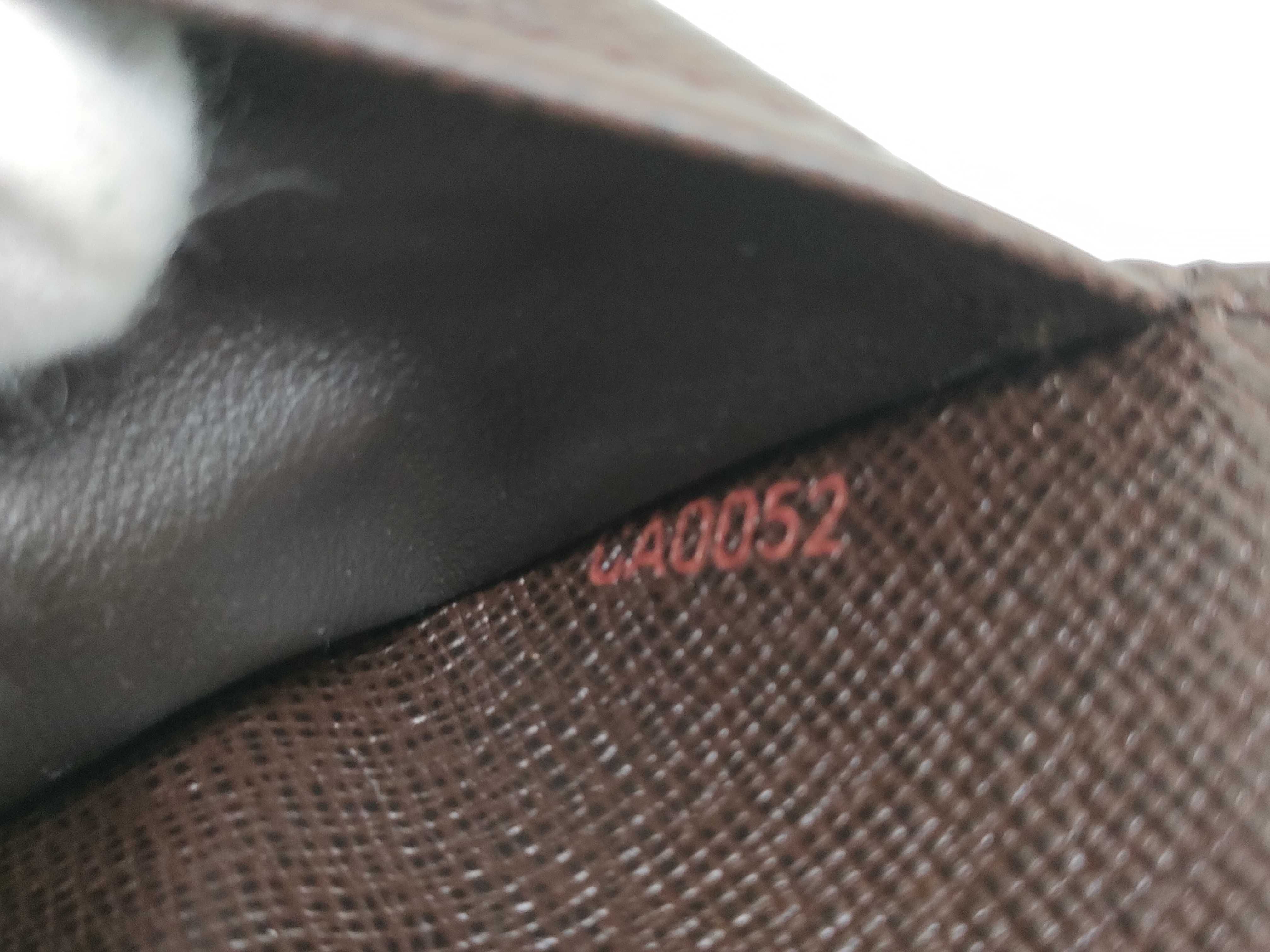 Compact Zip Wallet — view 12