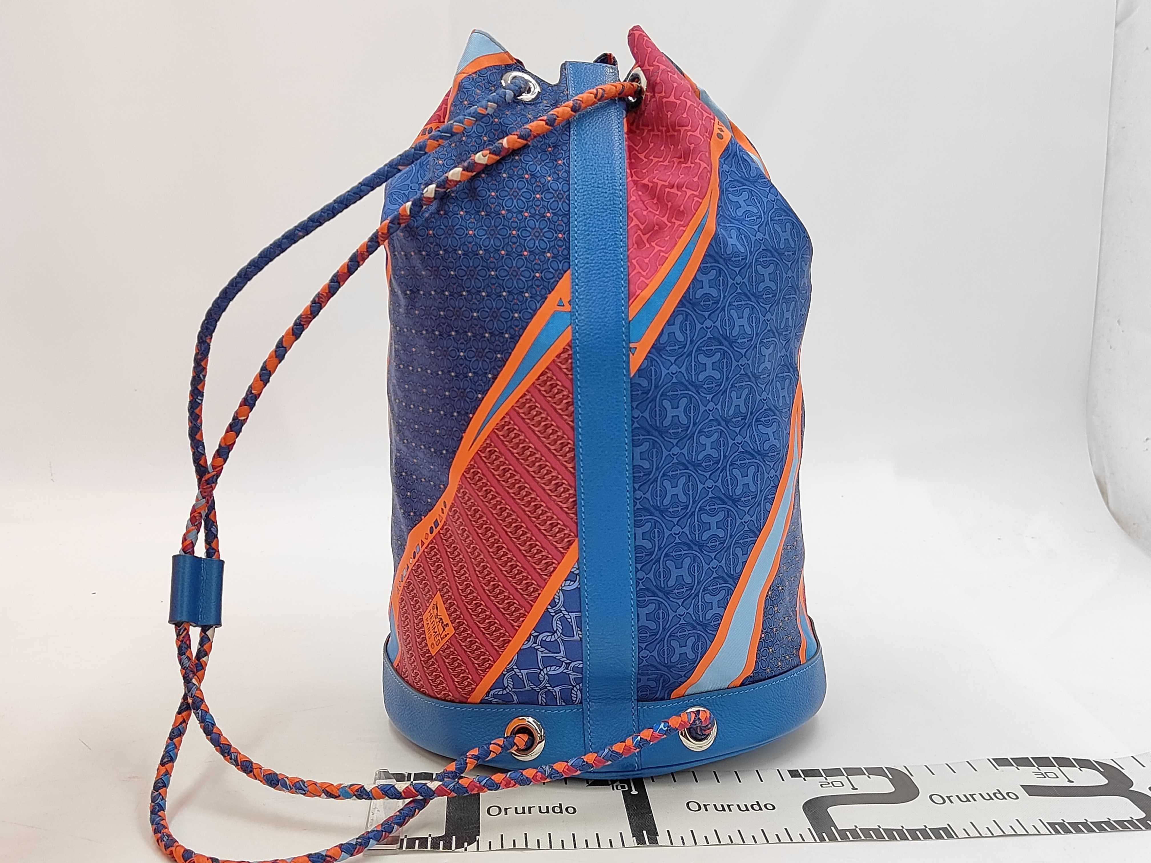 Soie Coeur Q Shoulder Bag — view 2