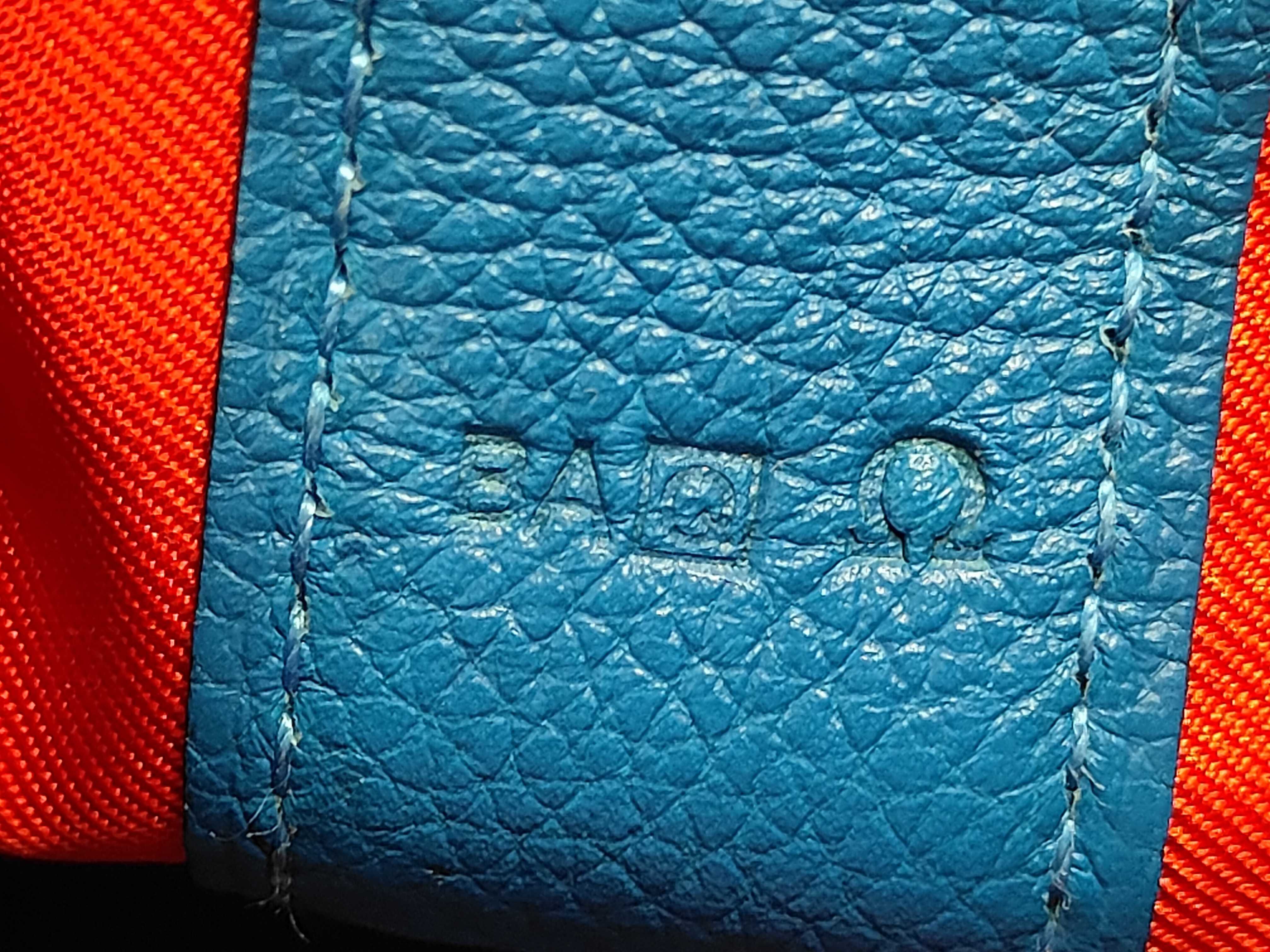 Soie Coeur Q Shoulder Bag — view 10
