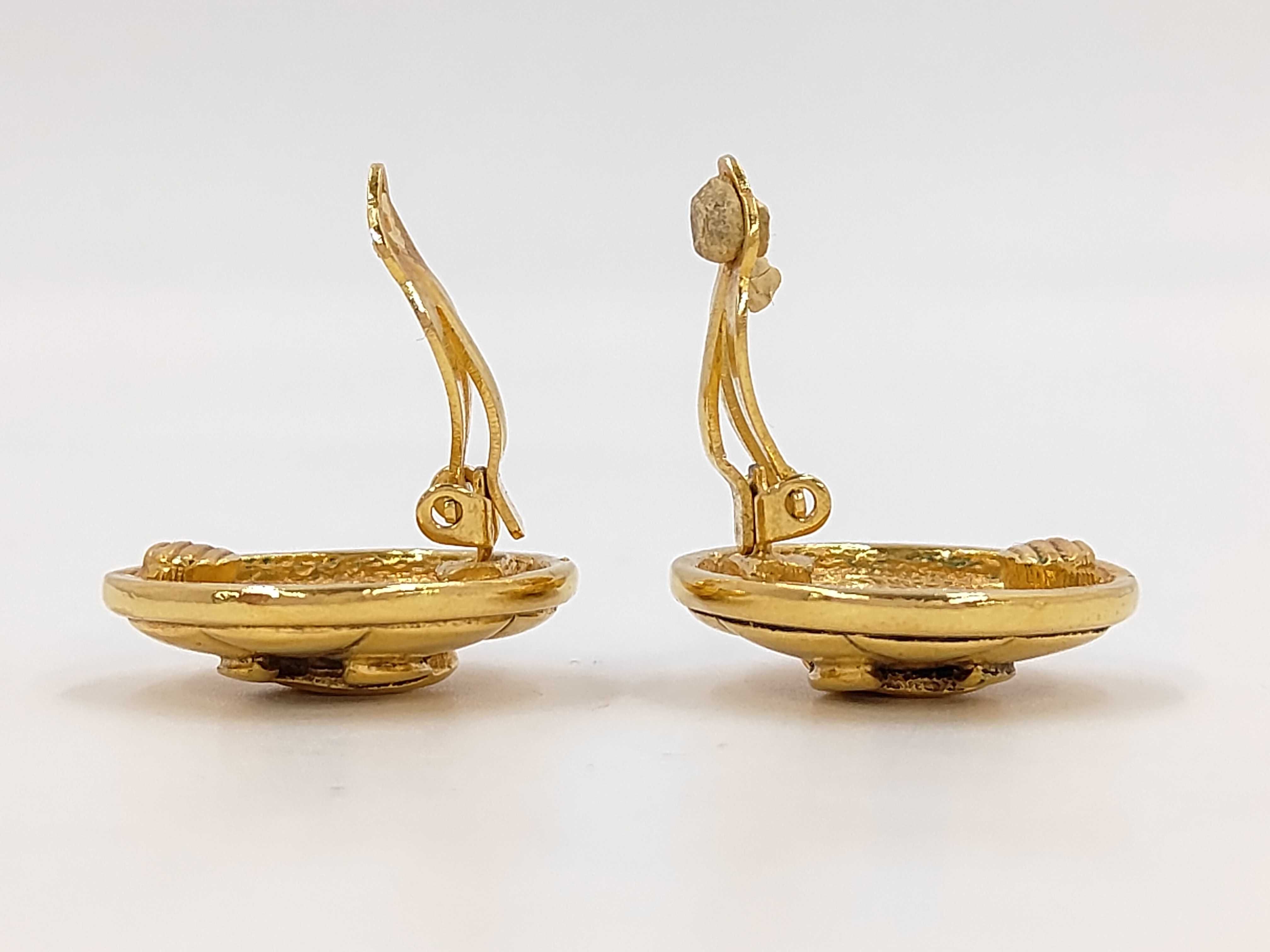 earrings — view 3