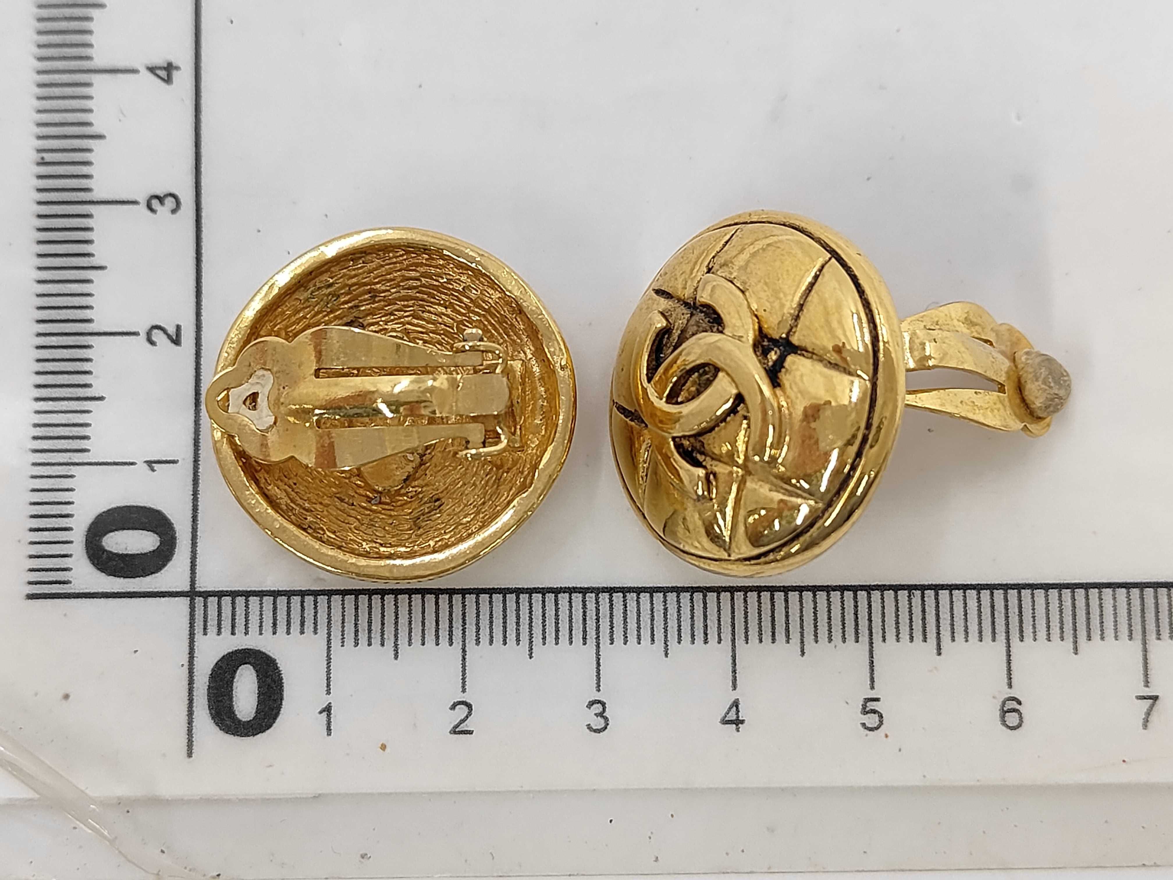 earrings — view 6