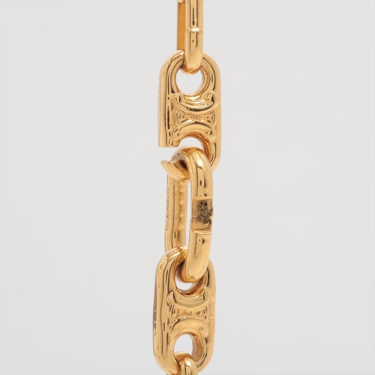 Macadam Necklace, GP Gold, dents, — view 3