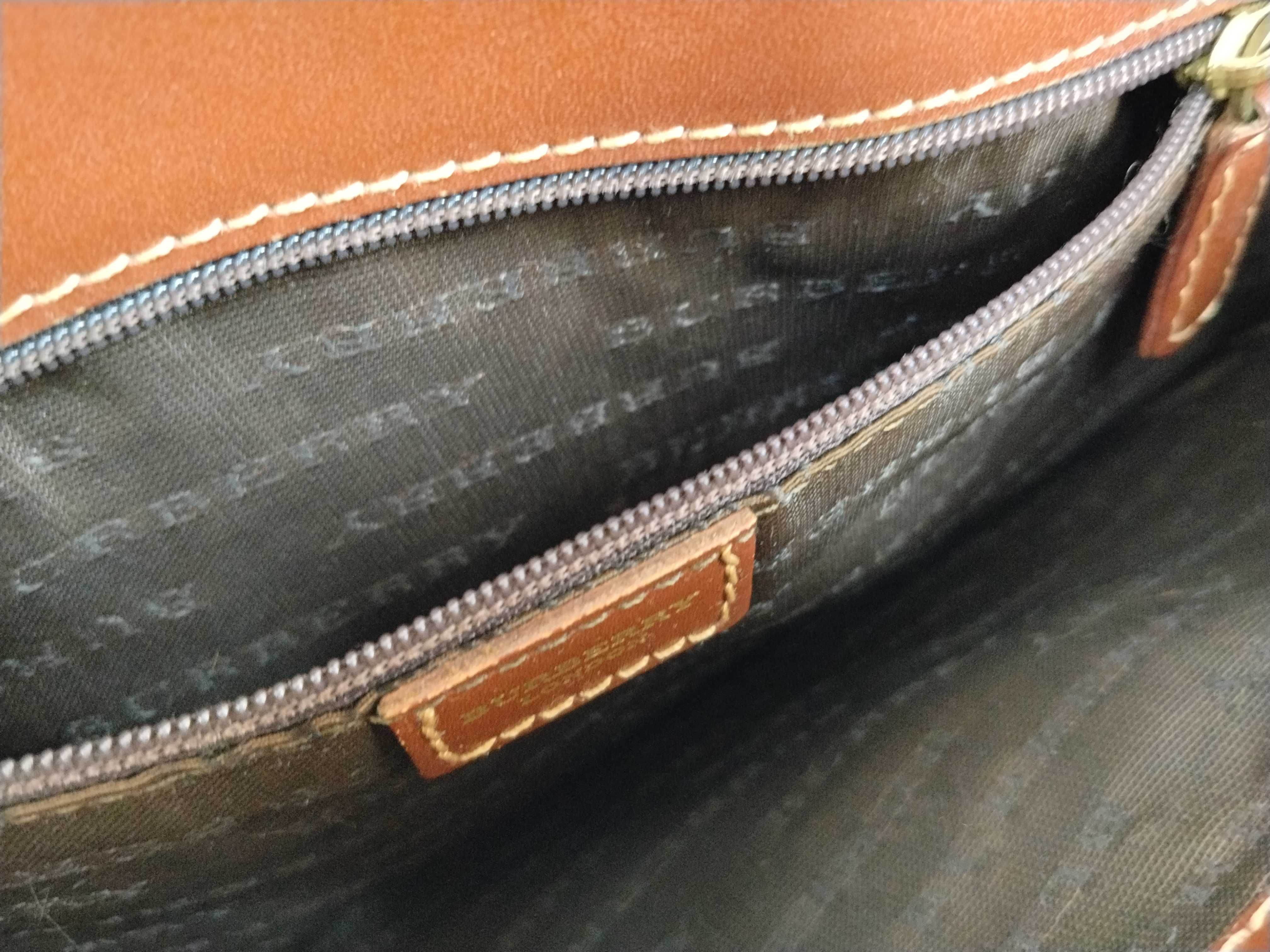 handbag, brown handbag — view 11