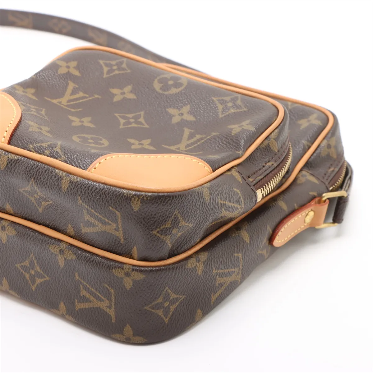 Monogram Amazon M45236 TH0043 Brown Tanned Leather External Repairs in Various Parts — view 3