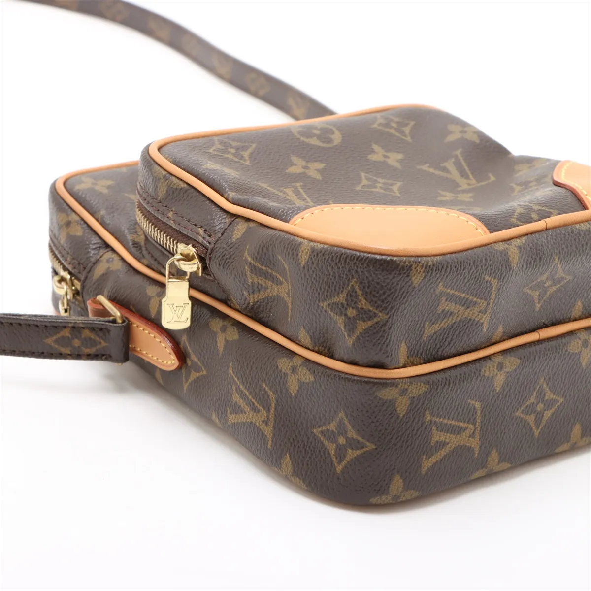 Monogram Amazon M45236 TH0043 Brown Tanned Leather External Repairs in Various Parts — view 4