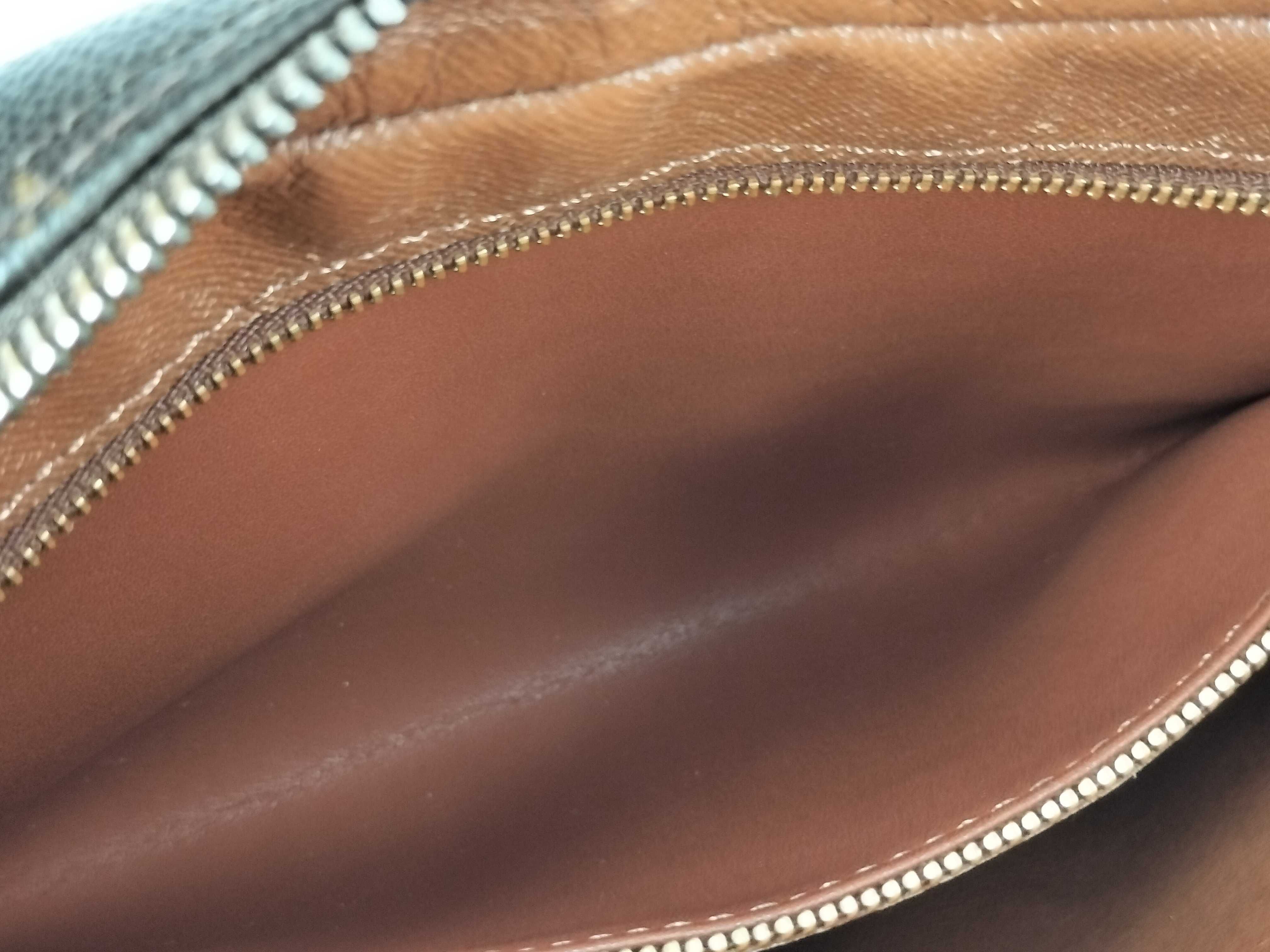Monogram Louis Vuitton Shoulder Bag — view 11