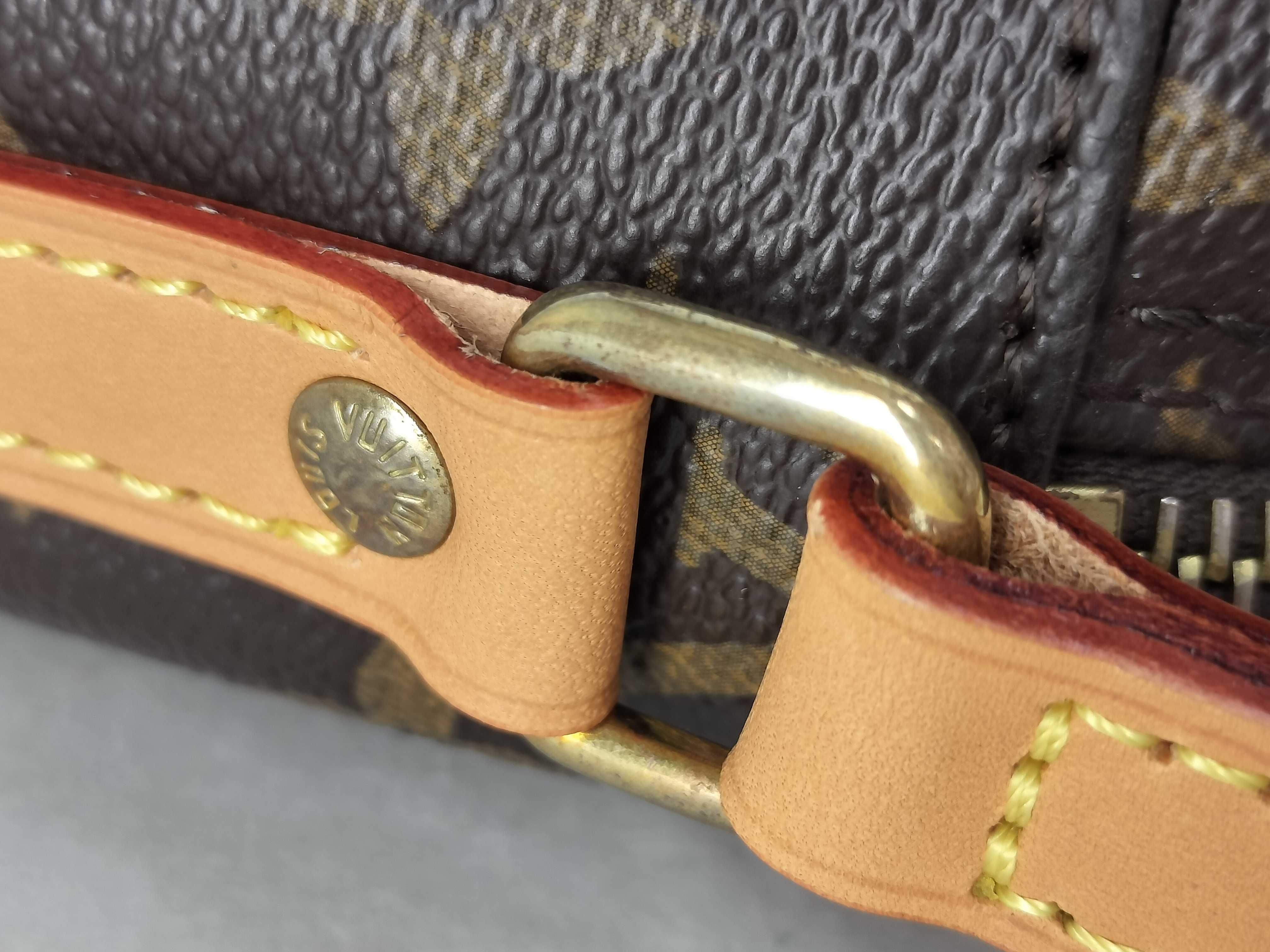 Monogram Louis Vuitton Shoulder Bag — view 5