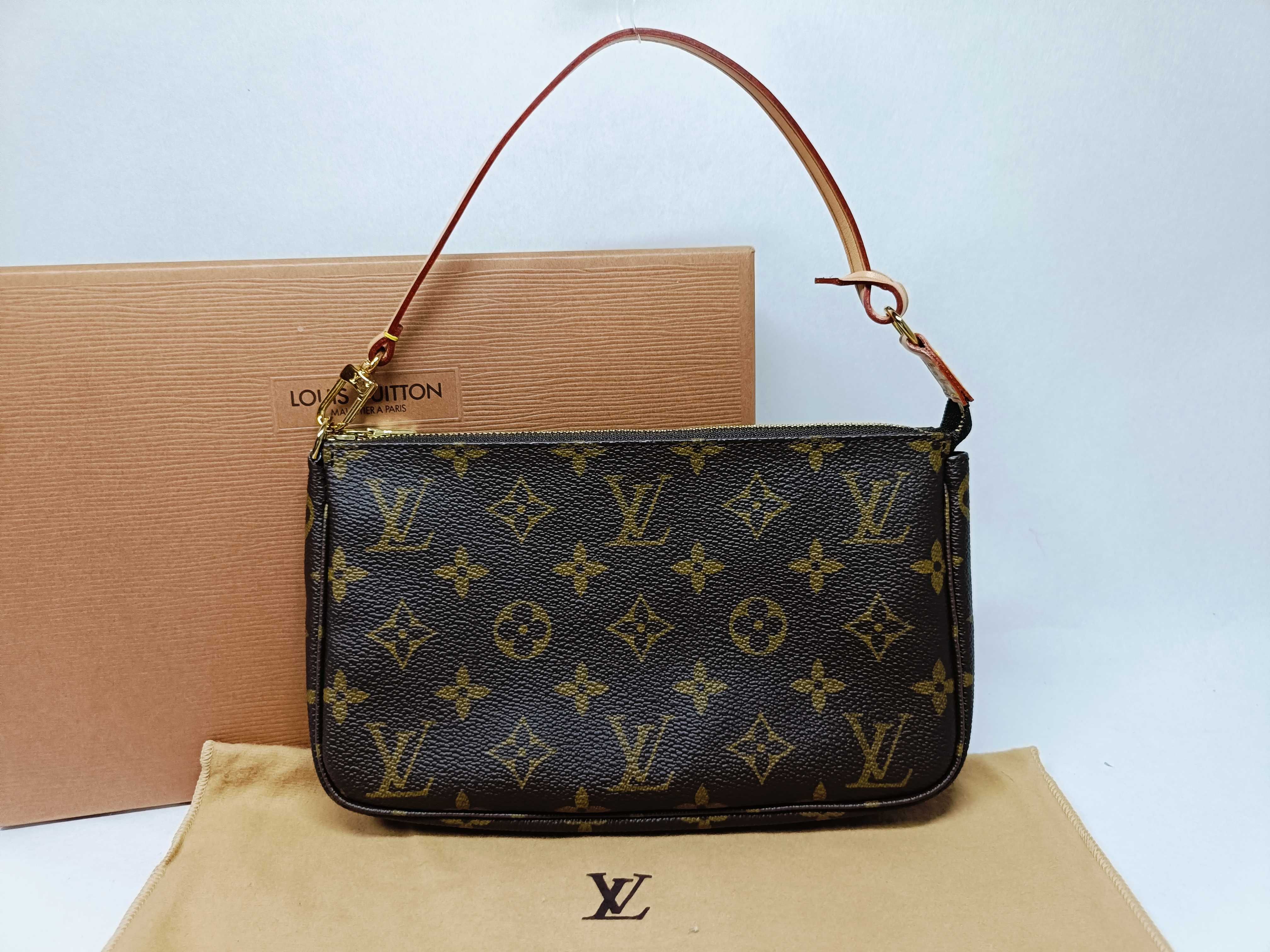 Monogram M40712 Pochette Accessoires Handbag