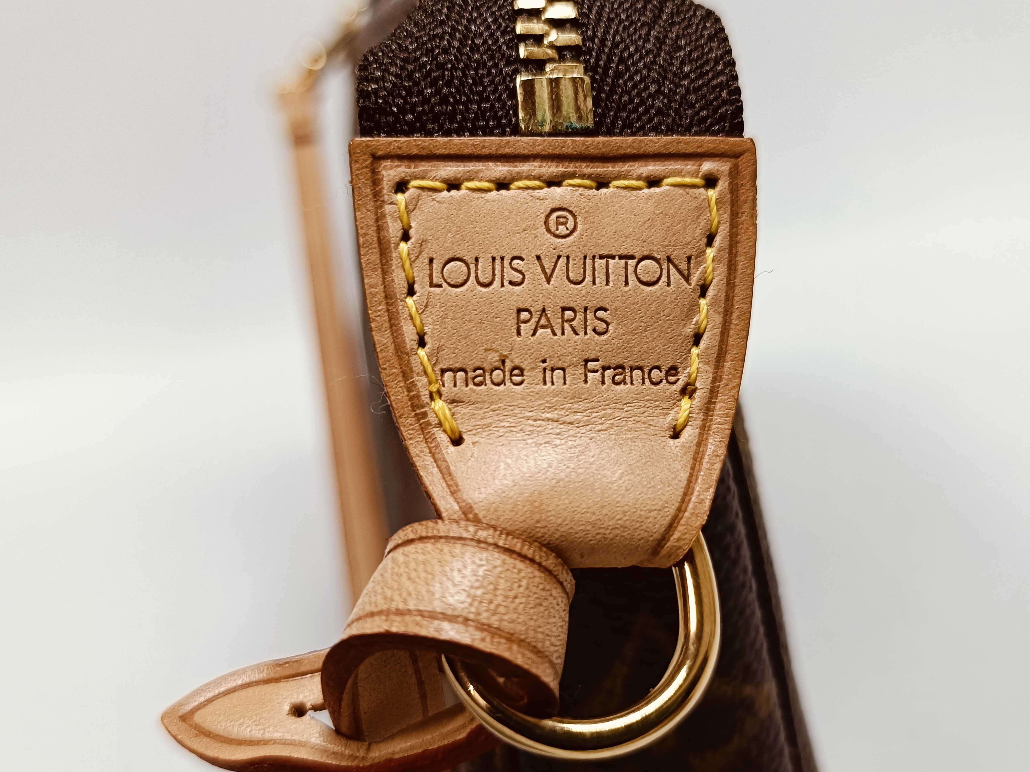 Monogram M40712 Pochette Accessoires Handbag — view 12