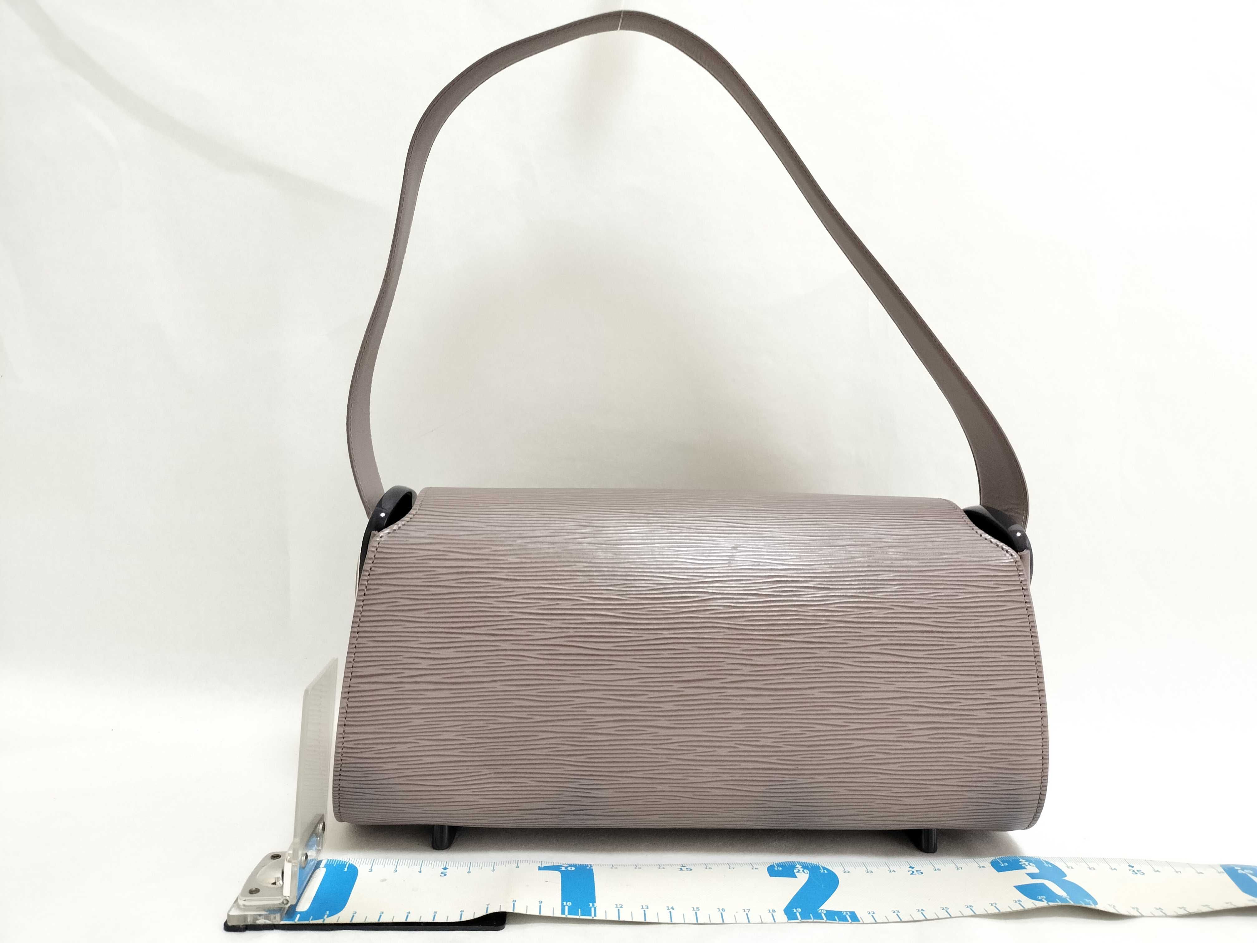 Epi Leather Shoulder Bag Nocturne PM M5218B Shoulder Bag — view 2