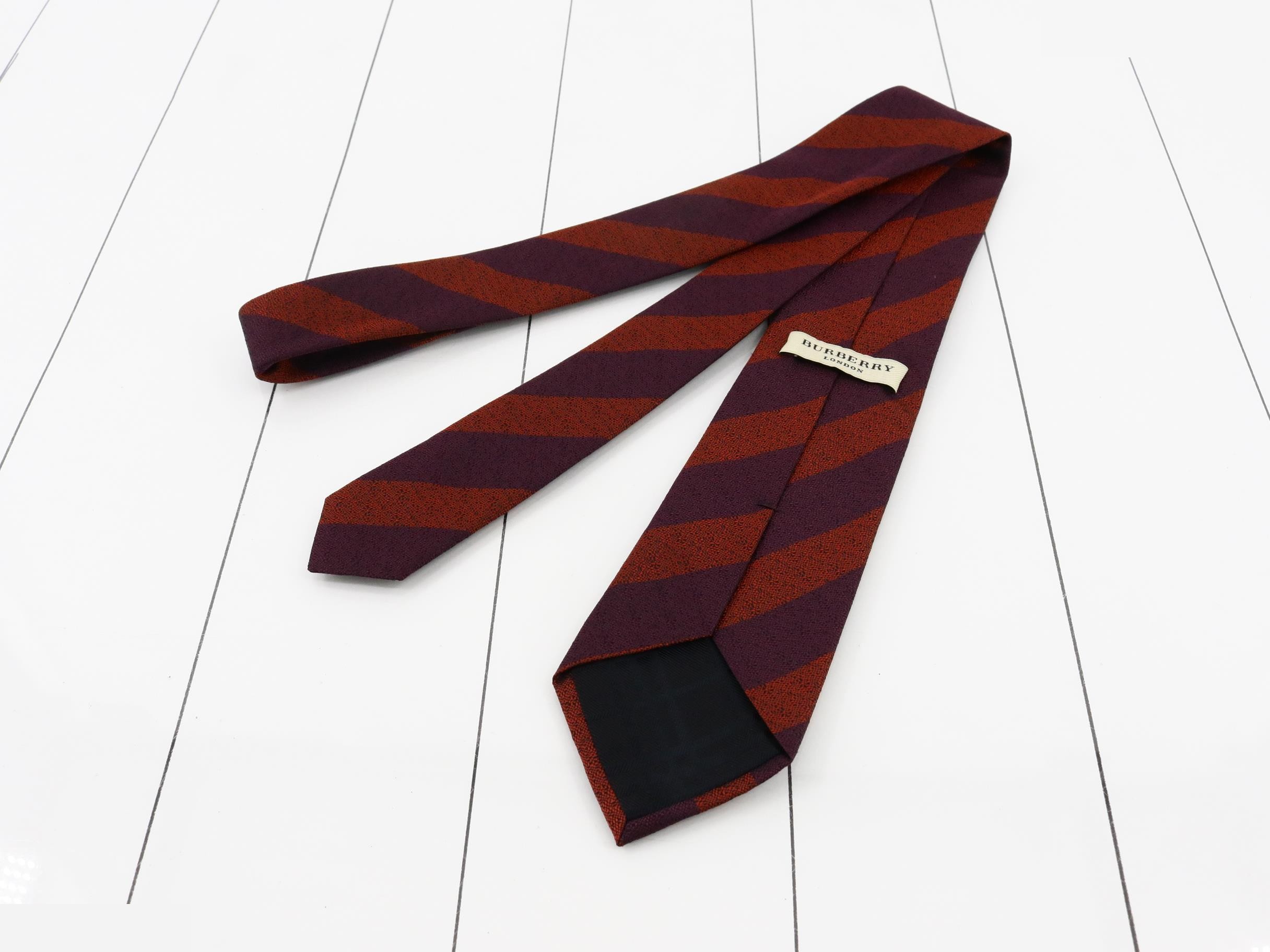 necktie — view 2
