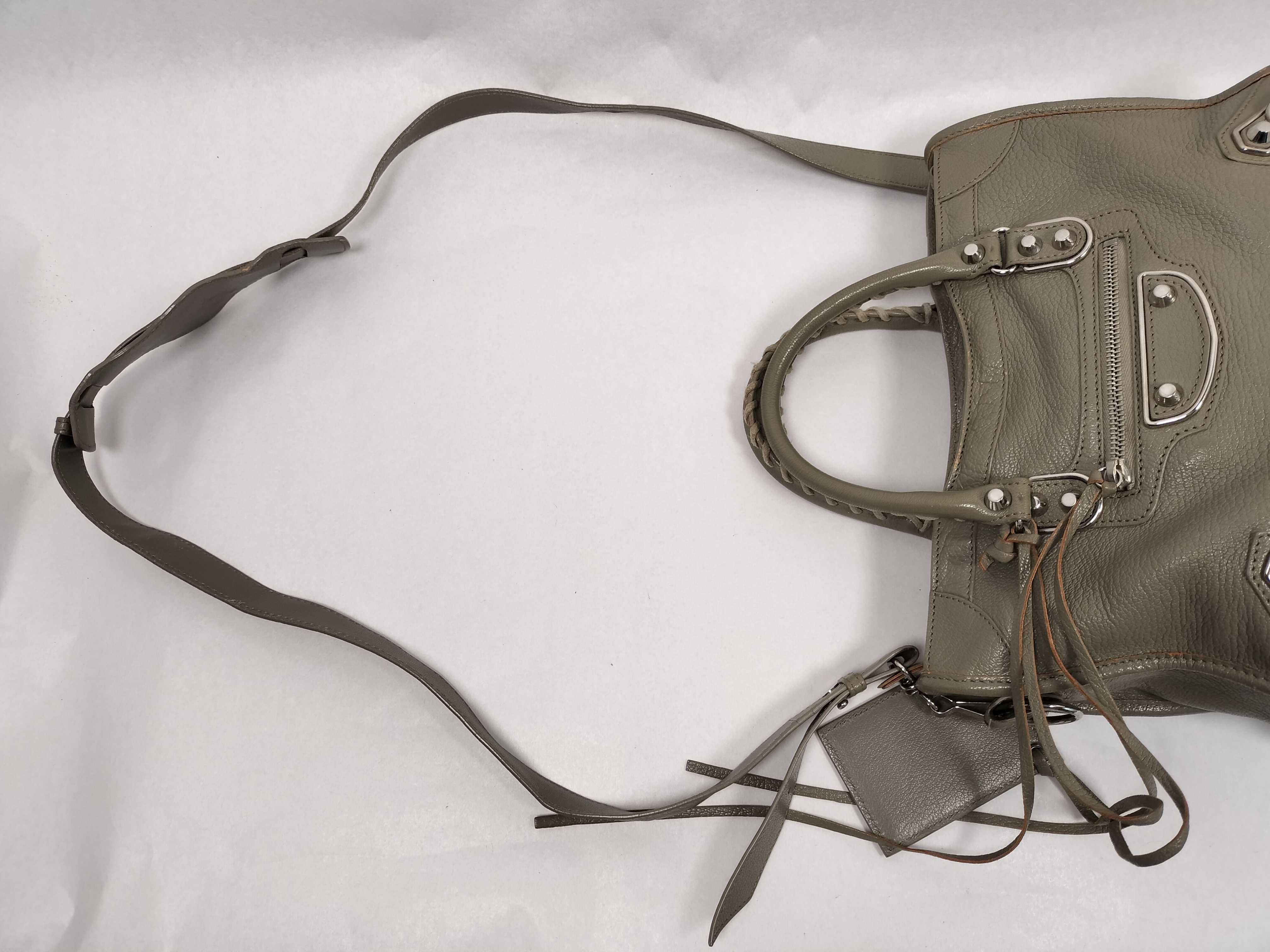 Classic Metal Edge City Leather 2-Way Handbag, Beige, 432831, with Mirror — view 3