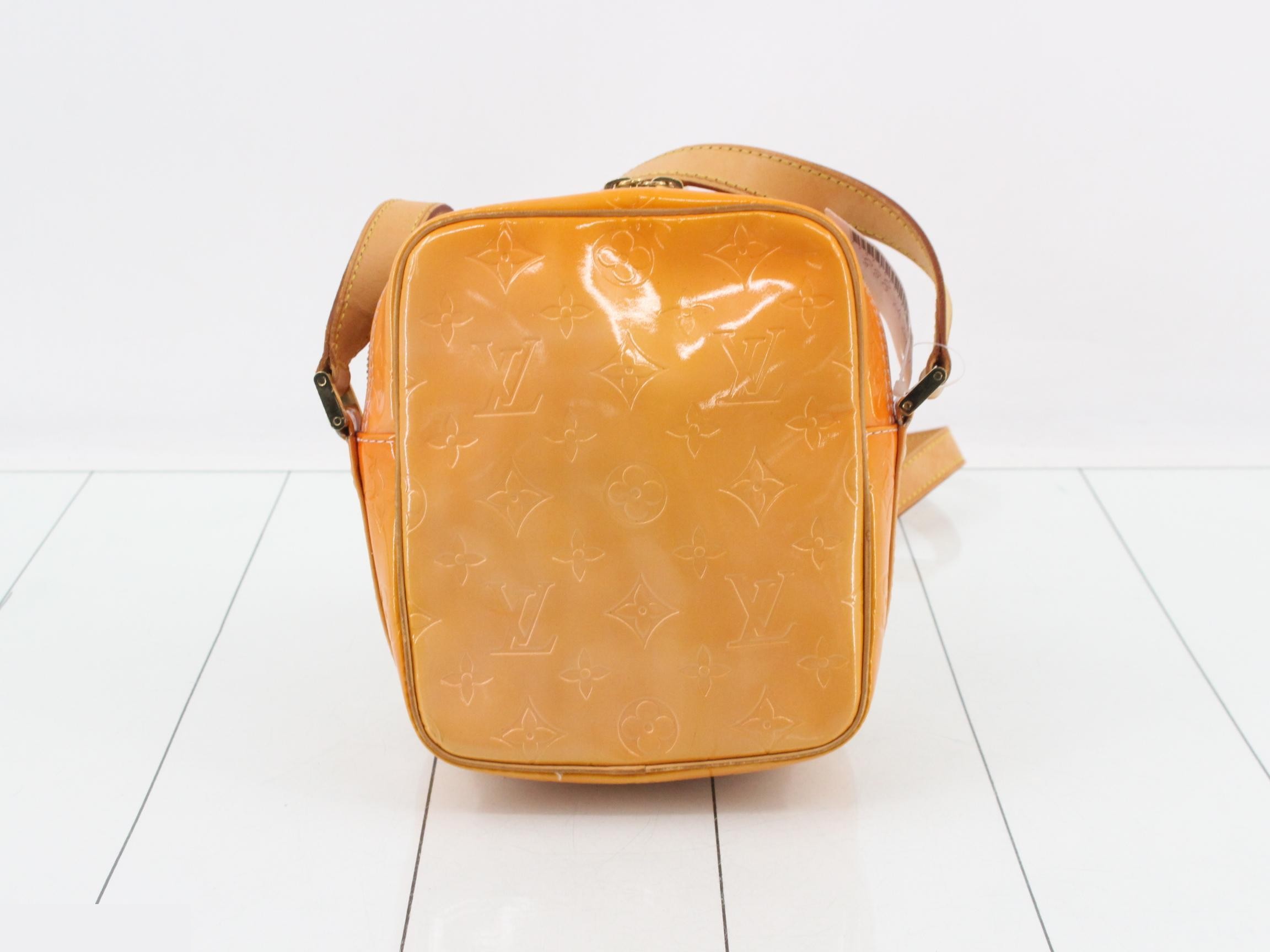 Worcester Lime Yellow — view 2
