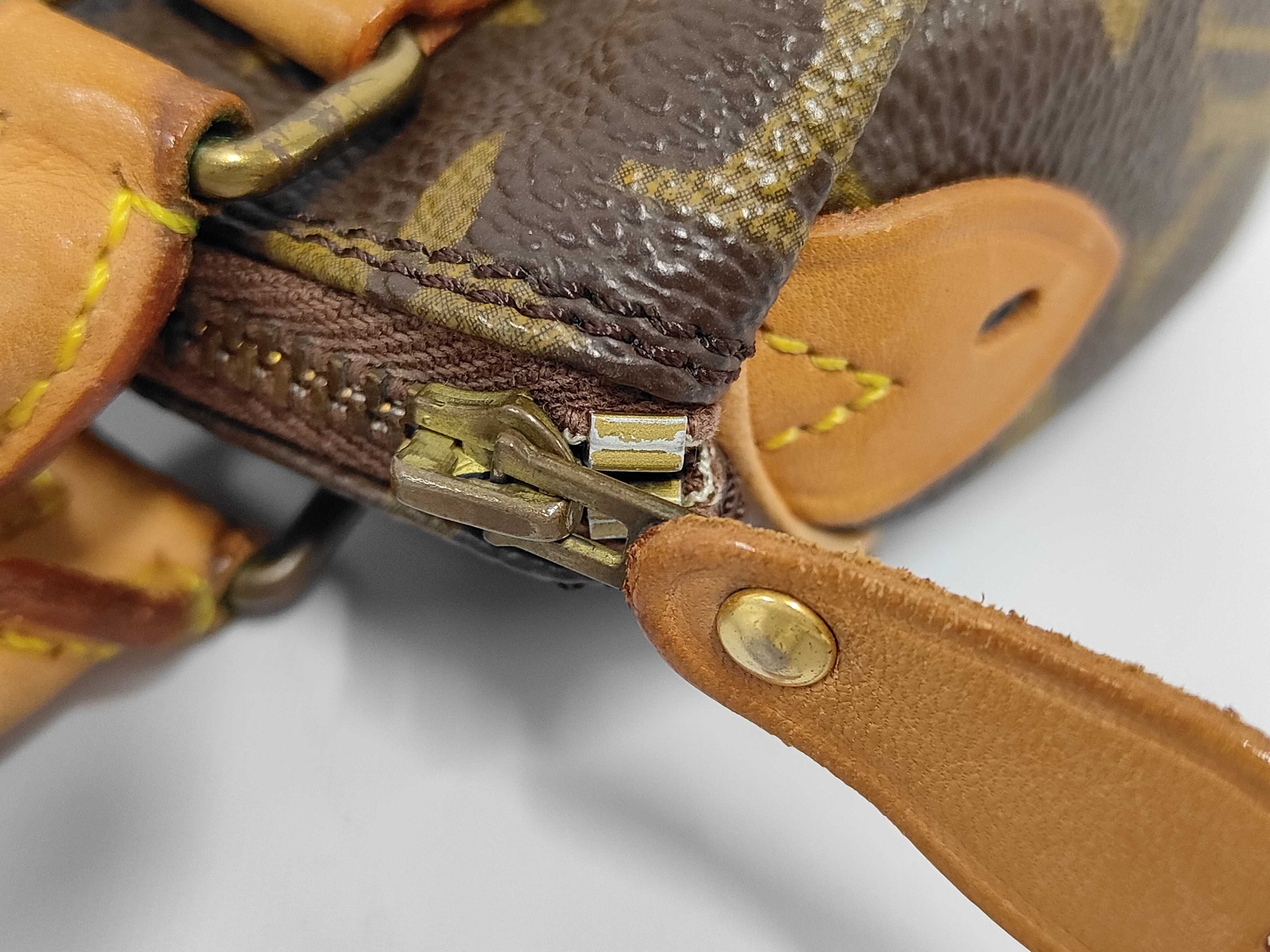 Monogram Louis Vuitton Mini Speedy Monogram M41534 Pouch — view 6