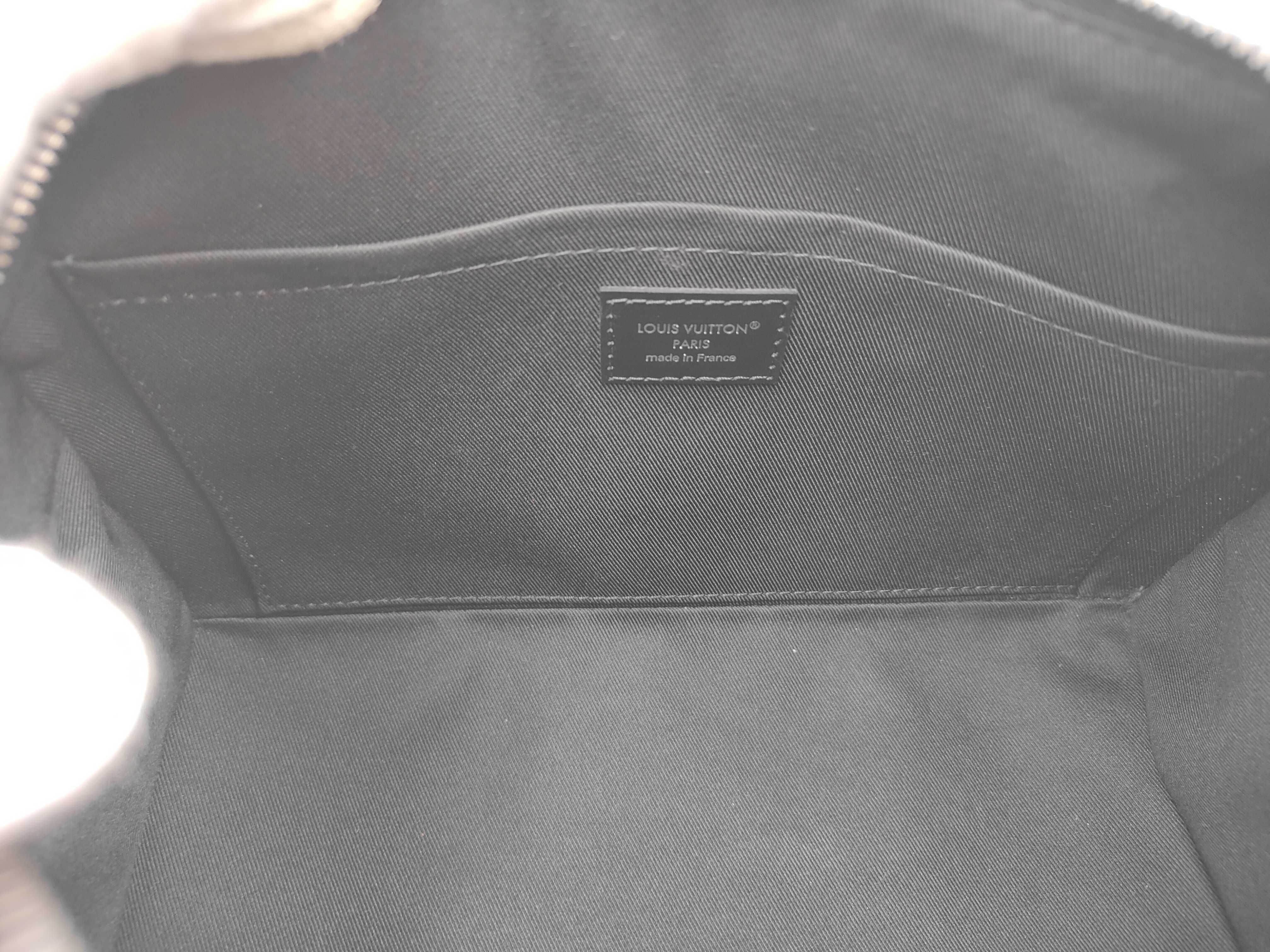 LV Monogram Eclipse M45936 Keepall Bandoulière 25 RFID Shoulder Bag — view 8