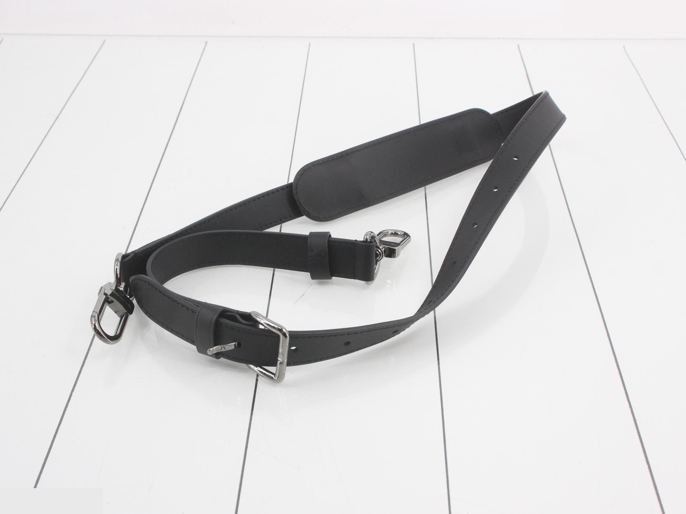 Sacpla Cross 2-way Briefcase with Strap (Vertical) — view 7
