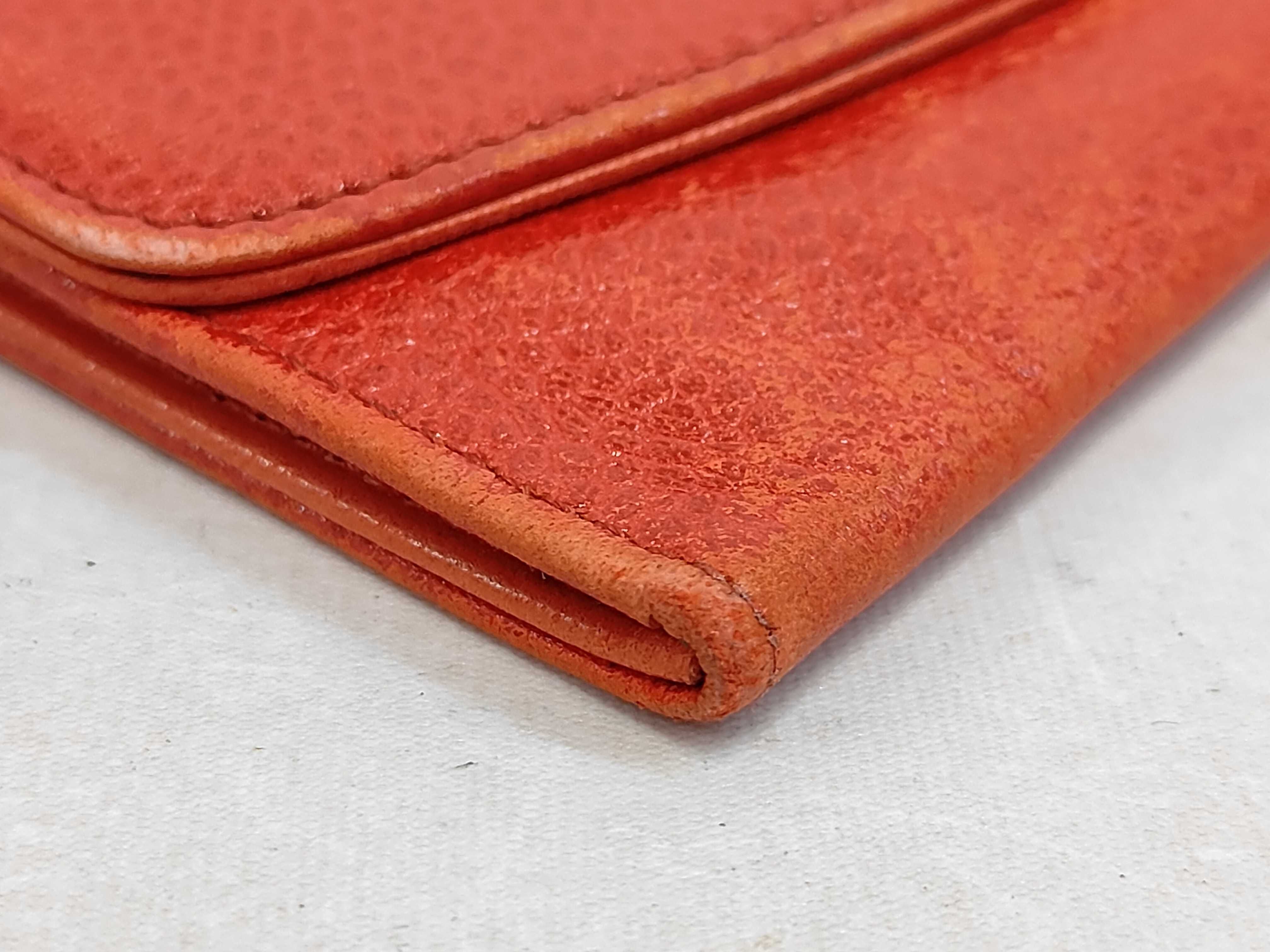 Caviar Skin Large Coco Mark Vintage Bi-fold Wallet — view 3