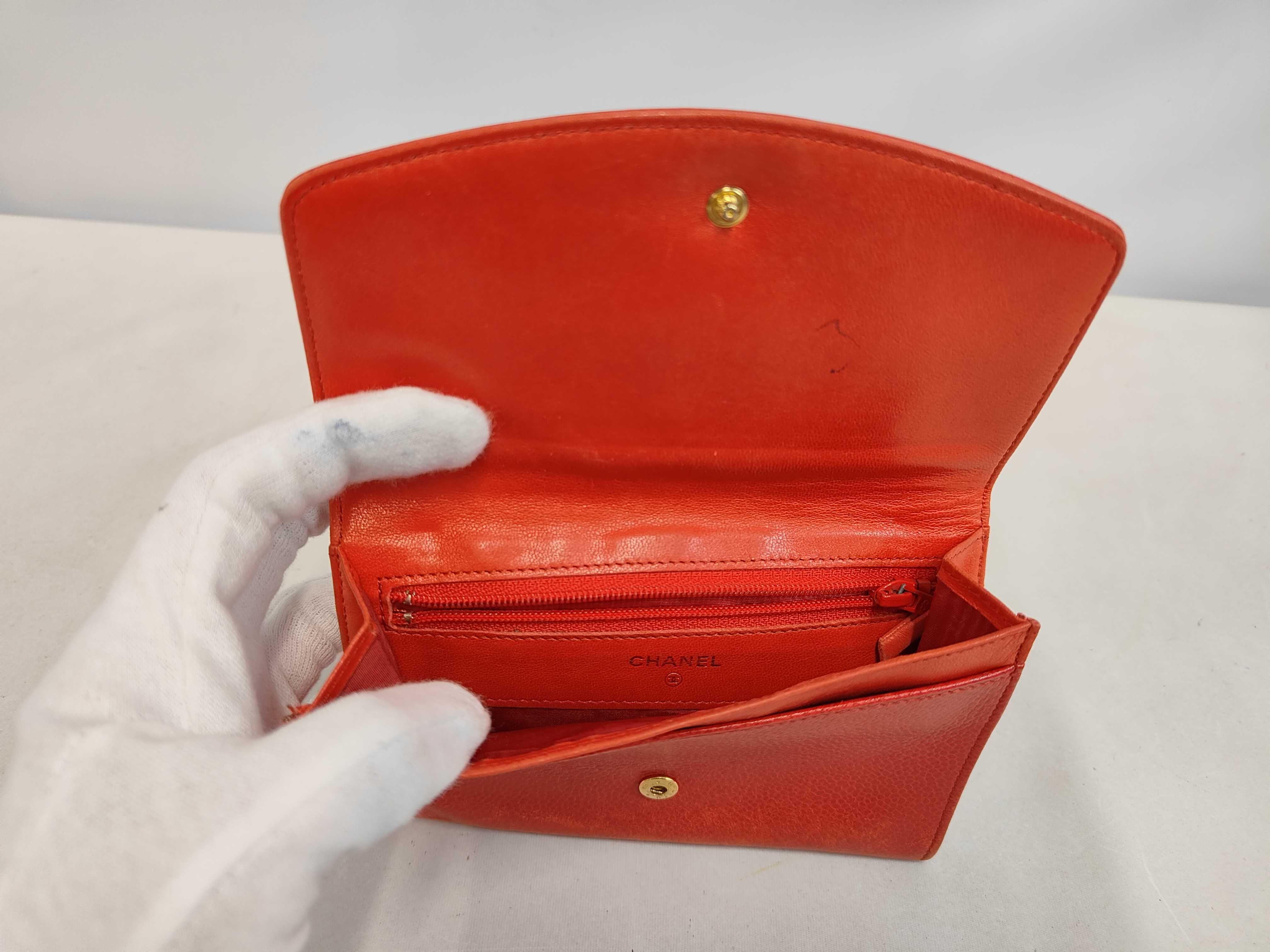 Caviar Skin Large Coco Mark Vintage Bi-fold Wallet — view 4