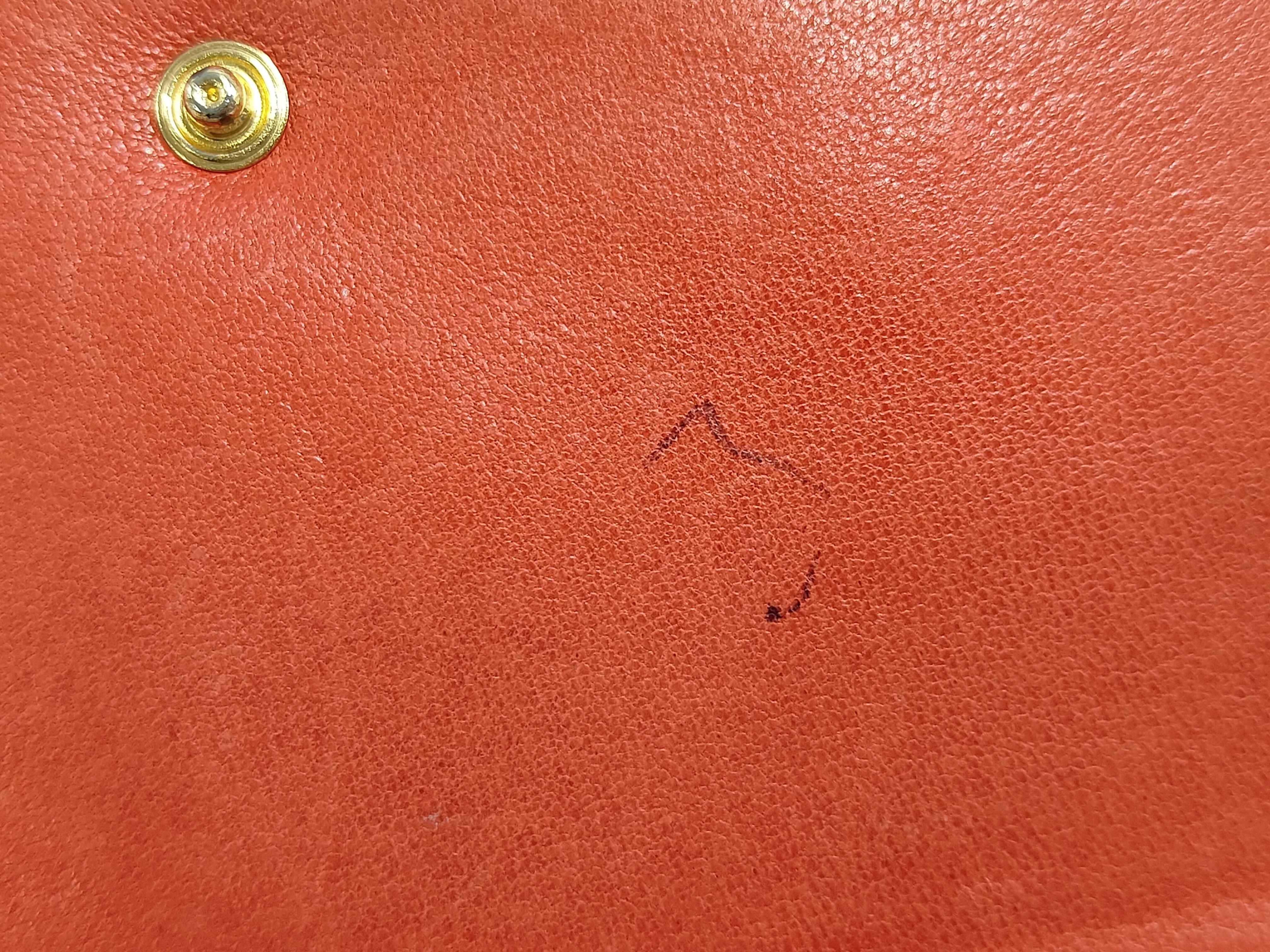Caviar Skin Large Coco Mark Vintage Bi-fold Wallet — view 8