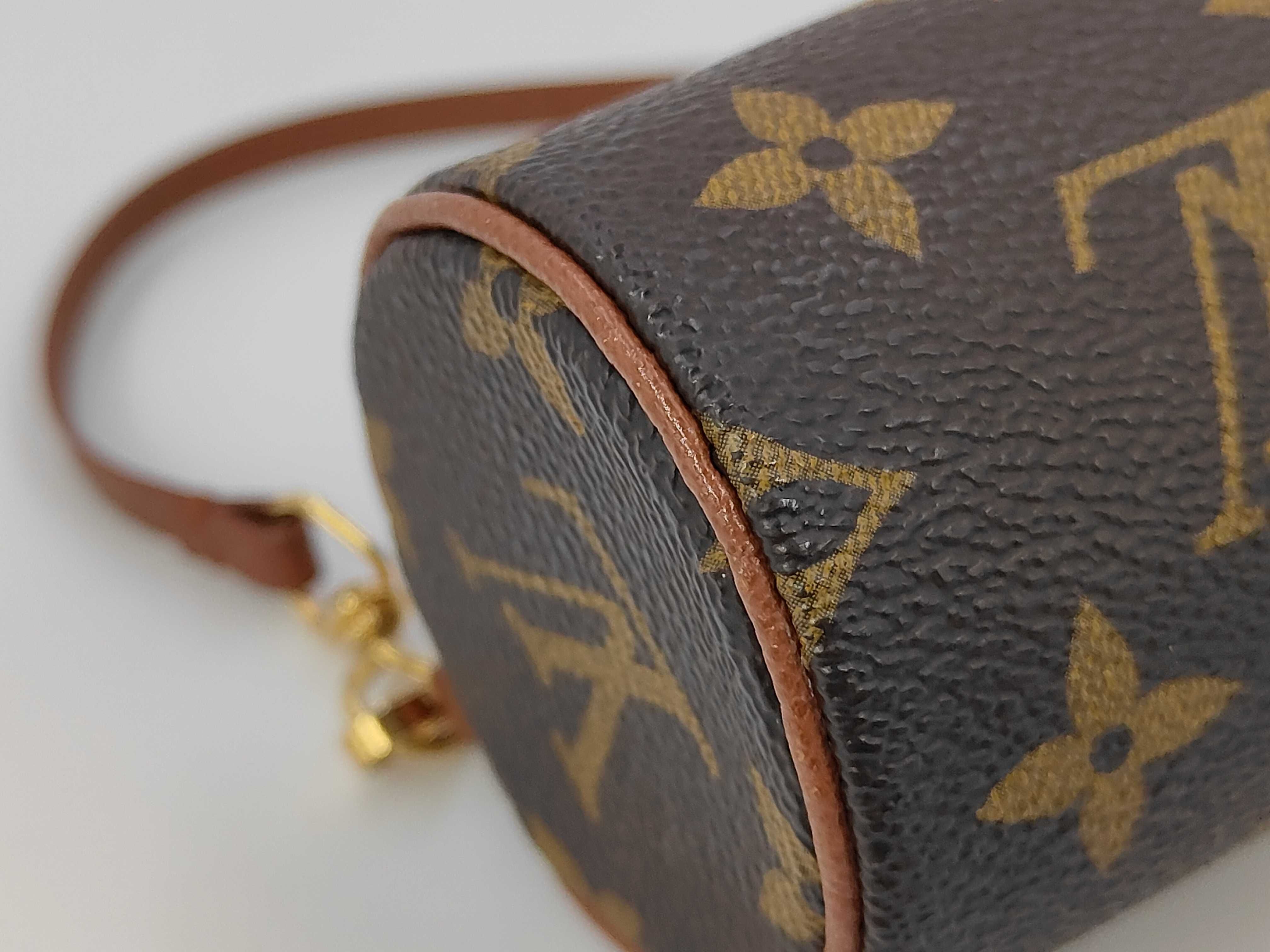 Monogram Louis Vuitton Papillon Pouch (Old Model) — view 6