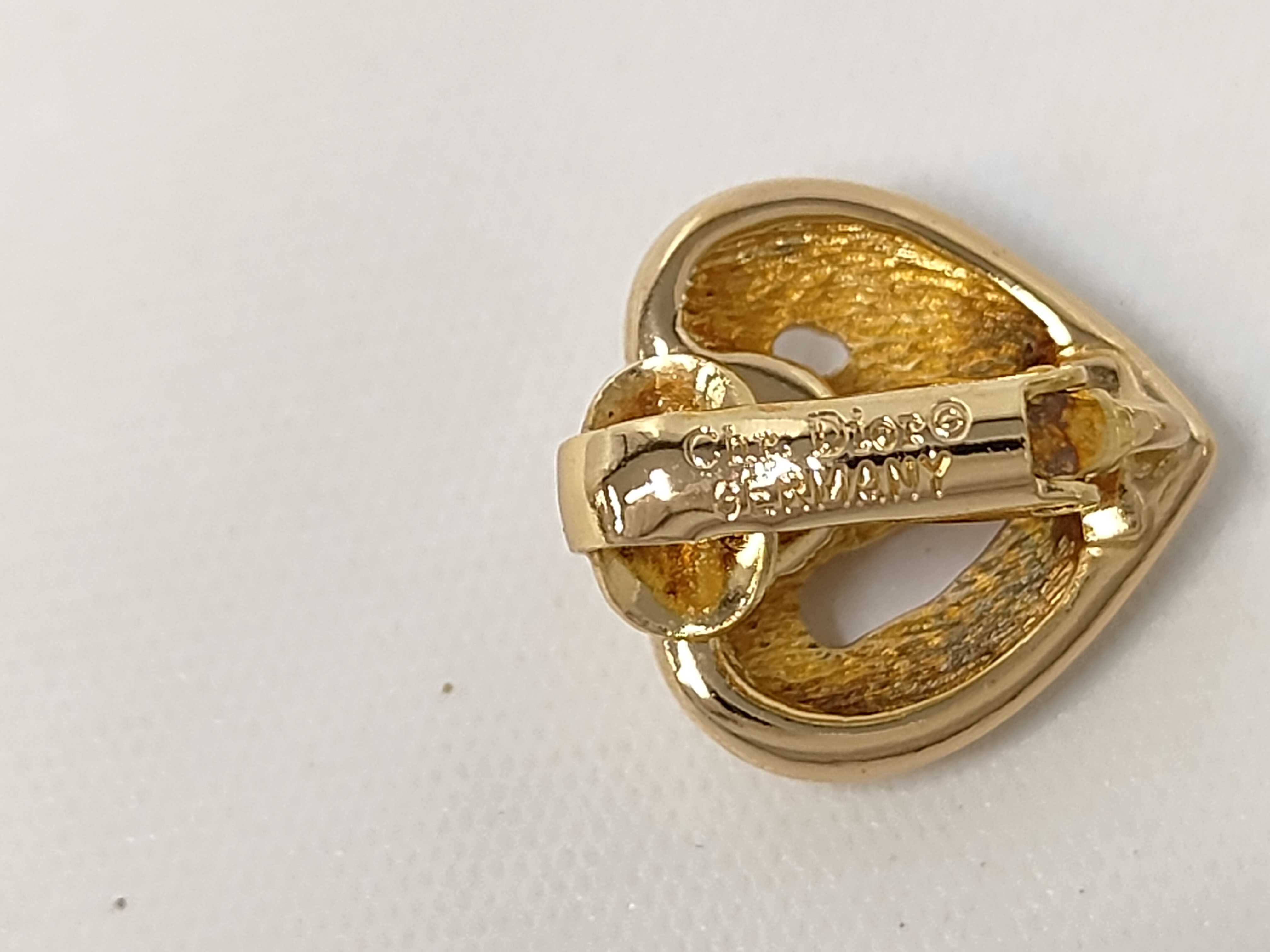 earrings — view 3