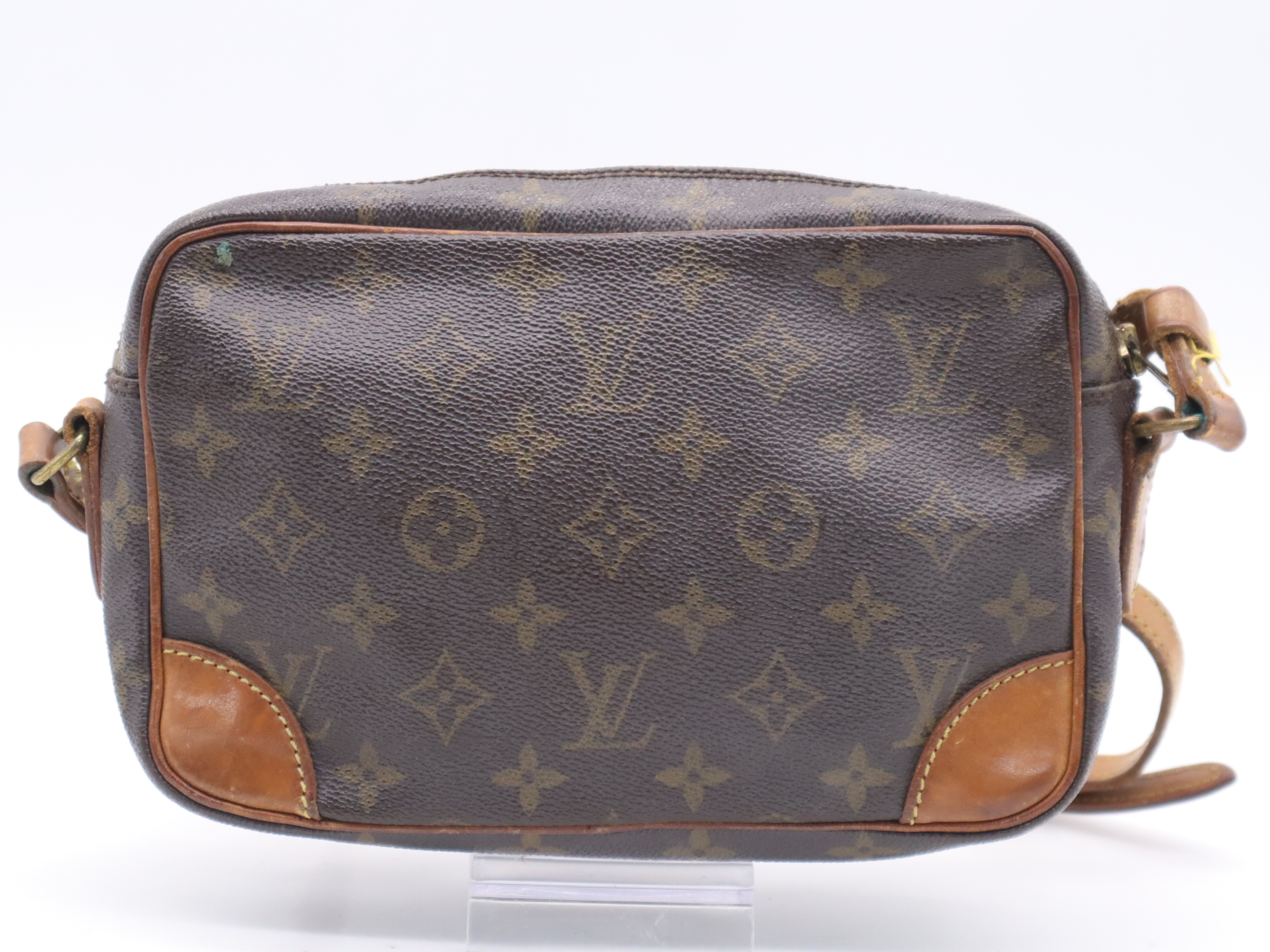 M51276 Monogram Trocadero 24 Shoulder Bag — view 2