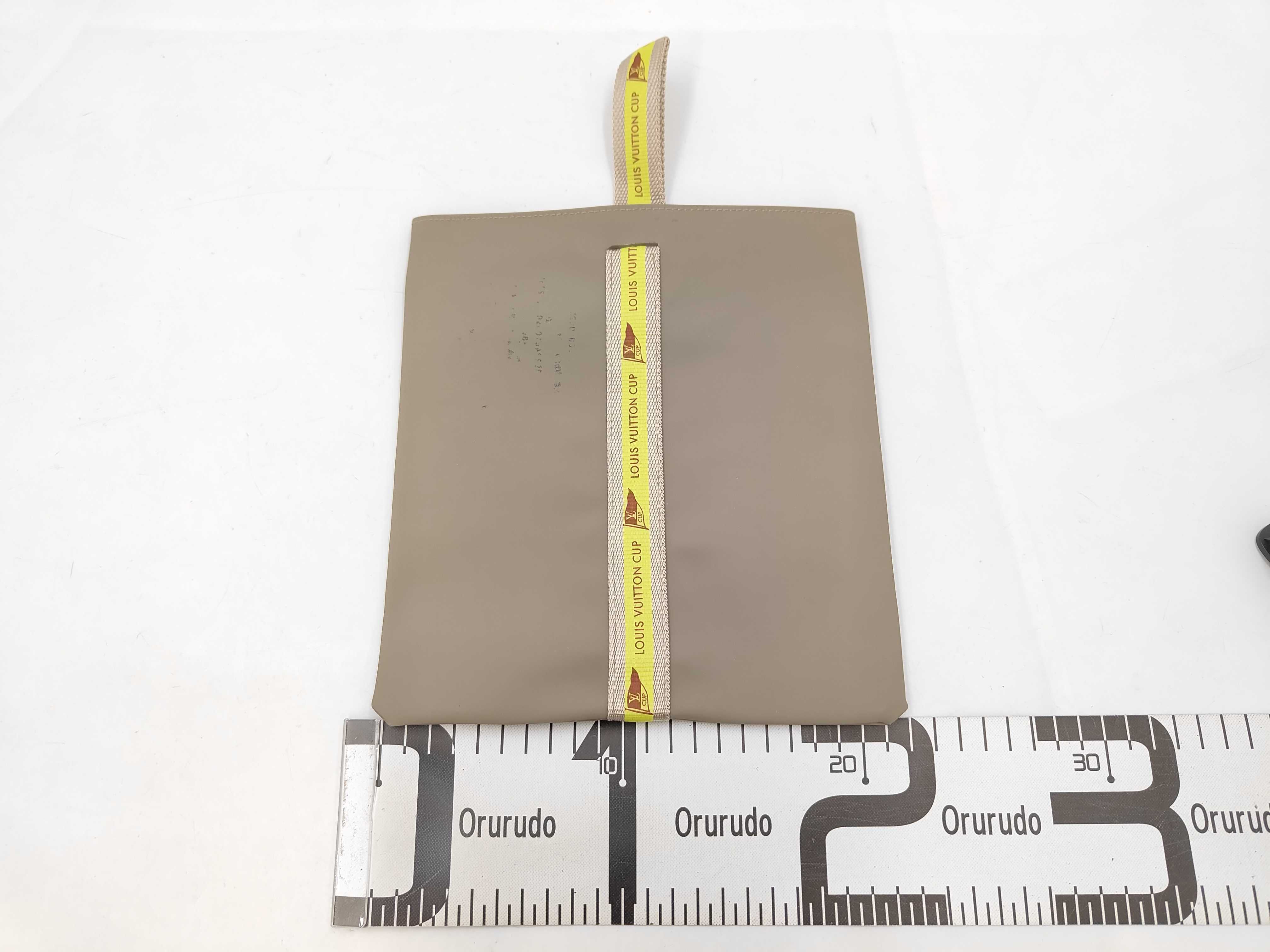 Cup Pouch and other accessories — view 2