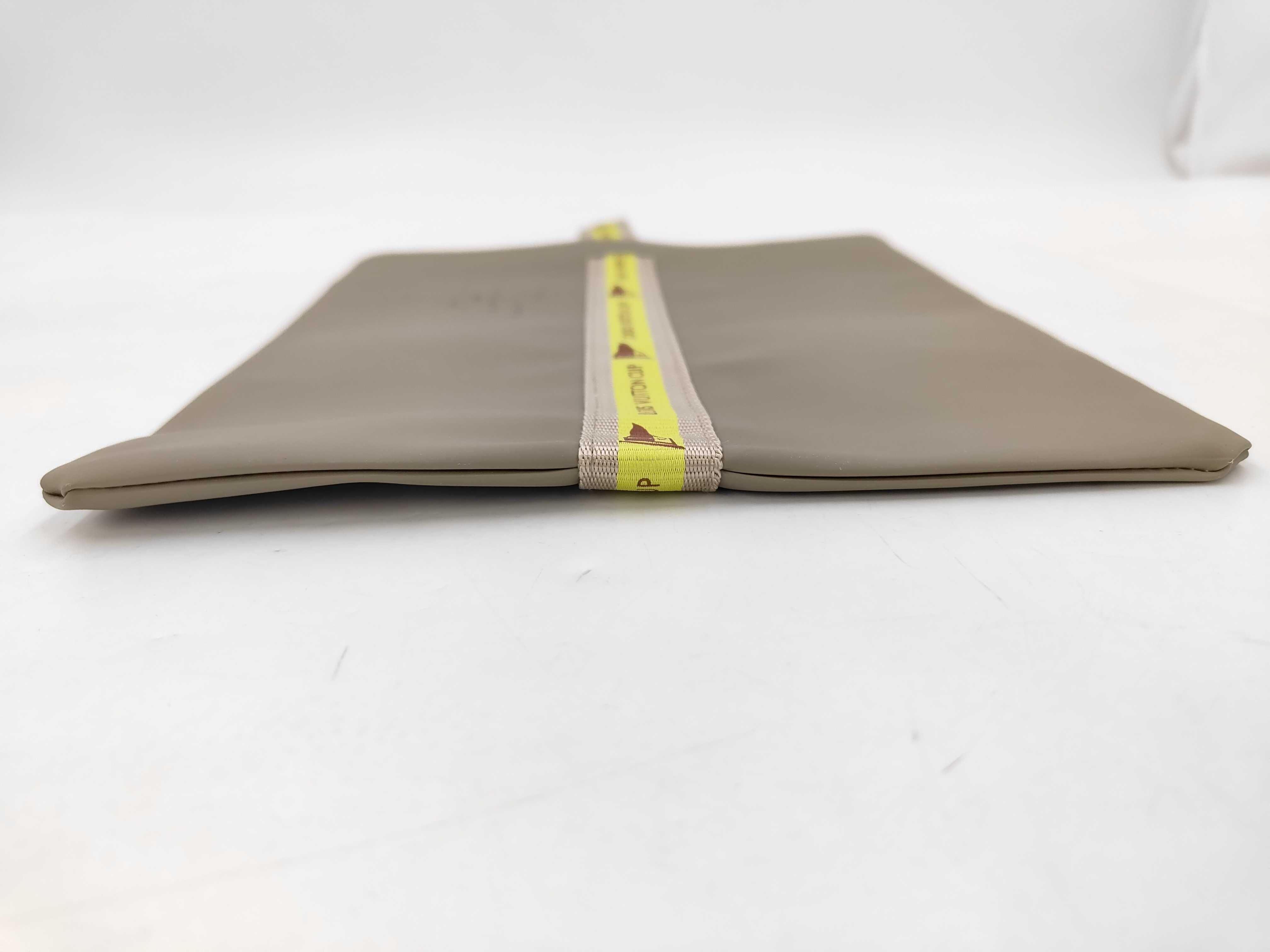 Cup Pouch and other accessories — view 8