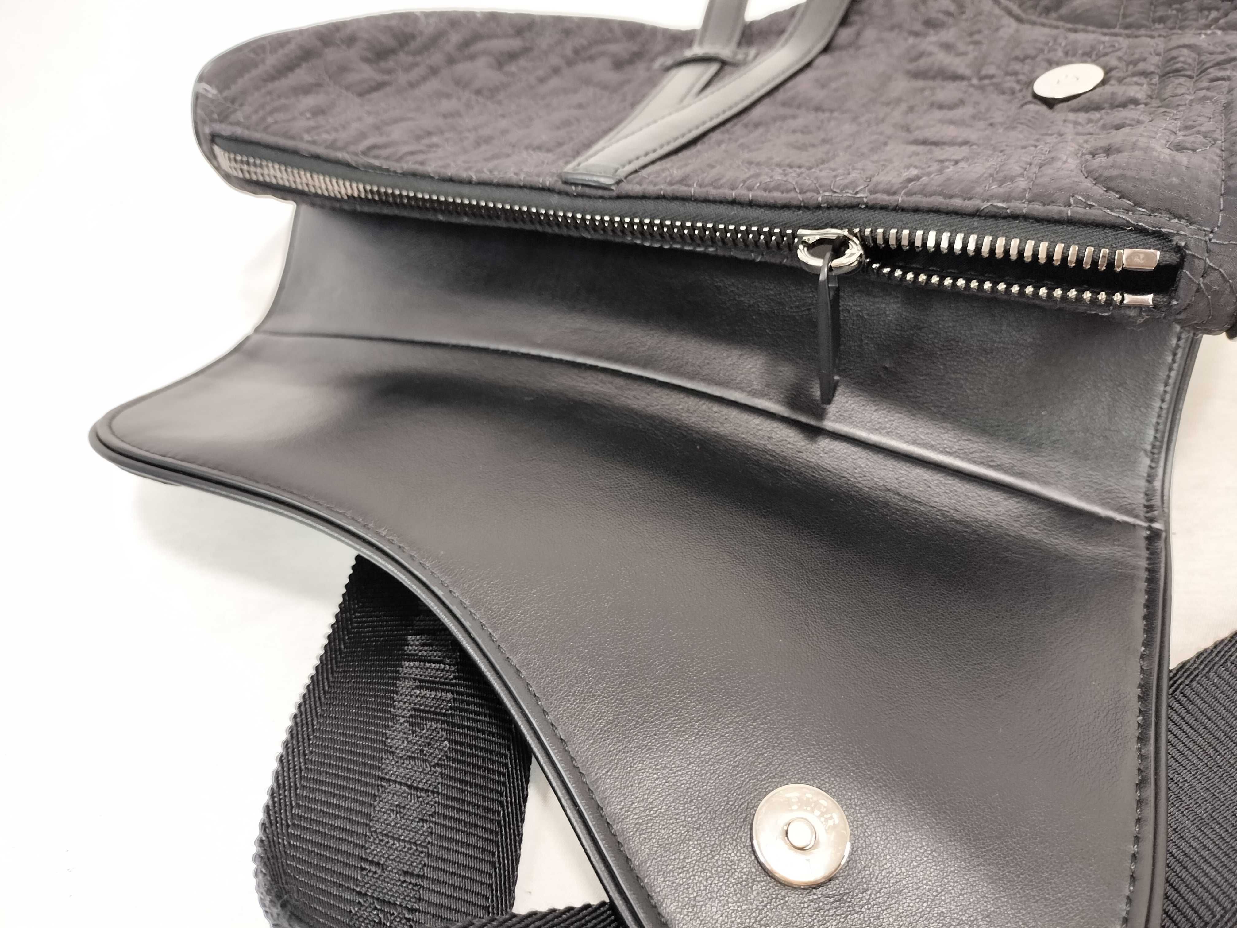 C Dior Oblique Saddle Bag Shoulder Bag — view 9