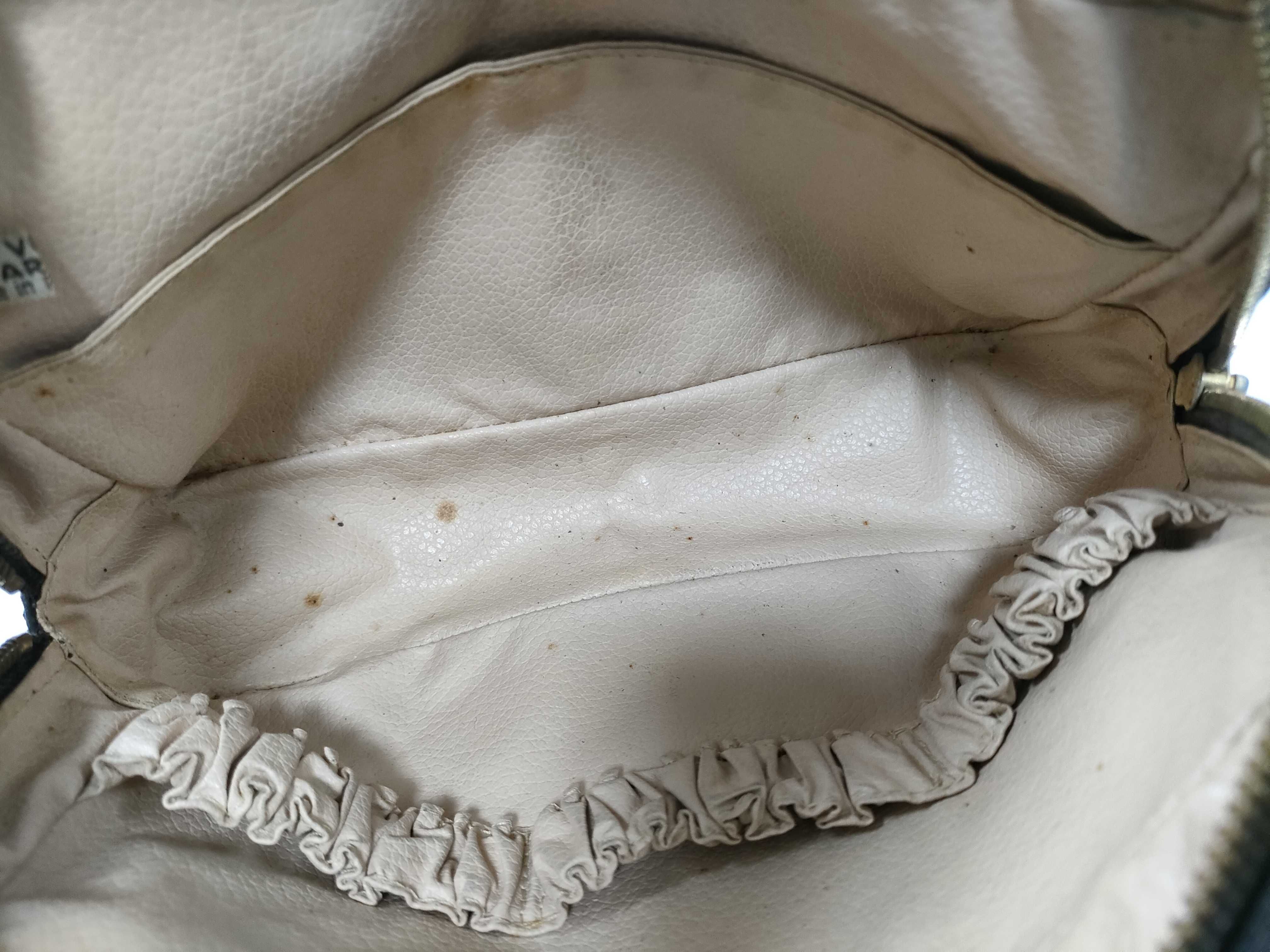 Monogram Louis Vuitton Pouch — view 7