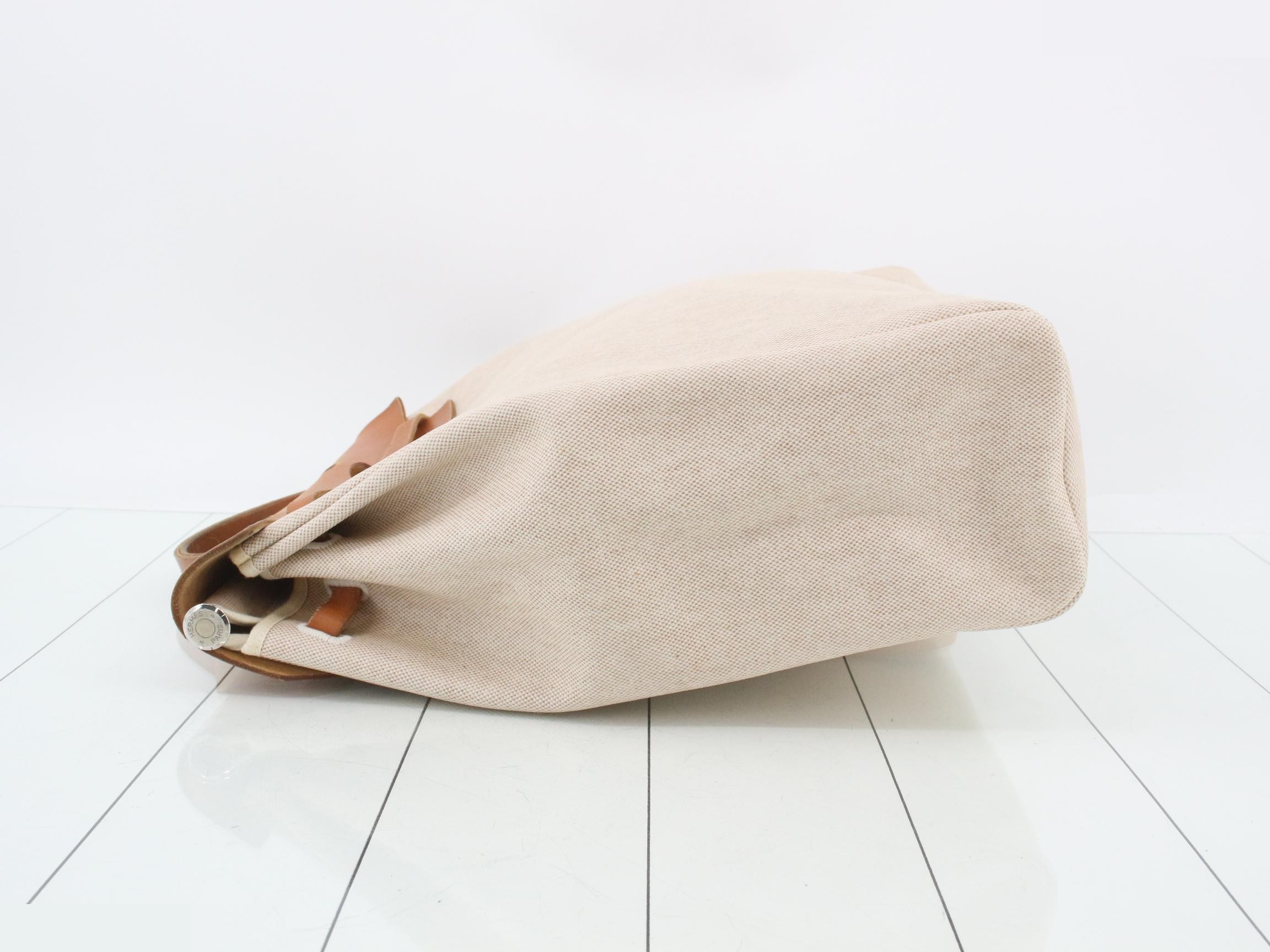 Ailebag MM D stamp — view 4