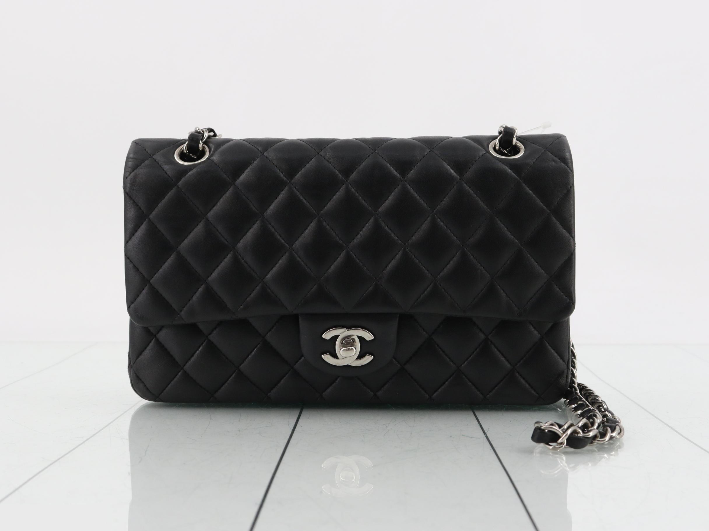 Double flap lambskin, size 15.