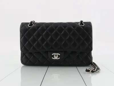 Double flap lambskin, size 15.