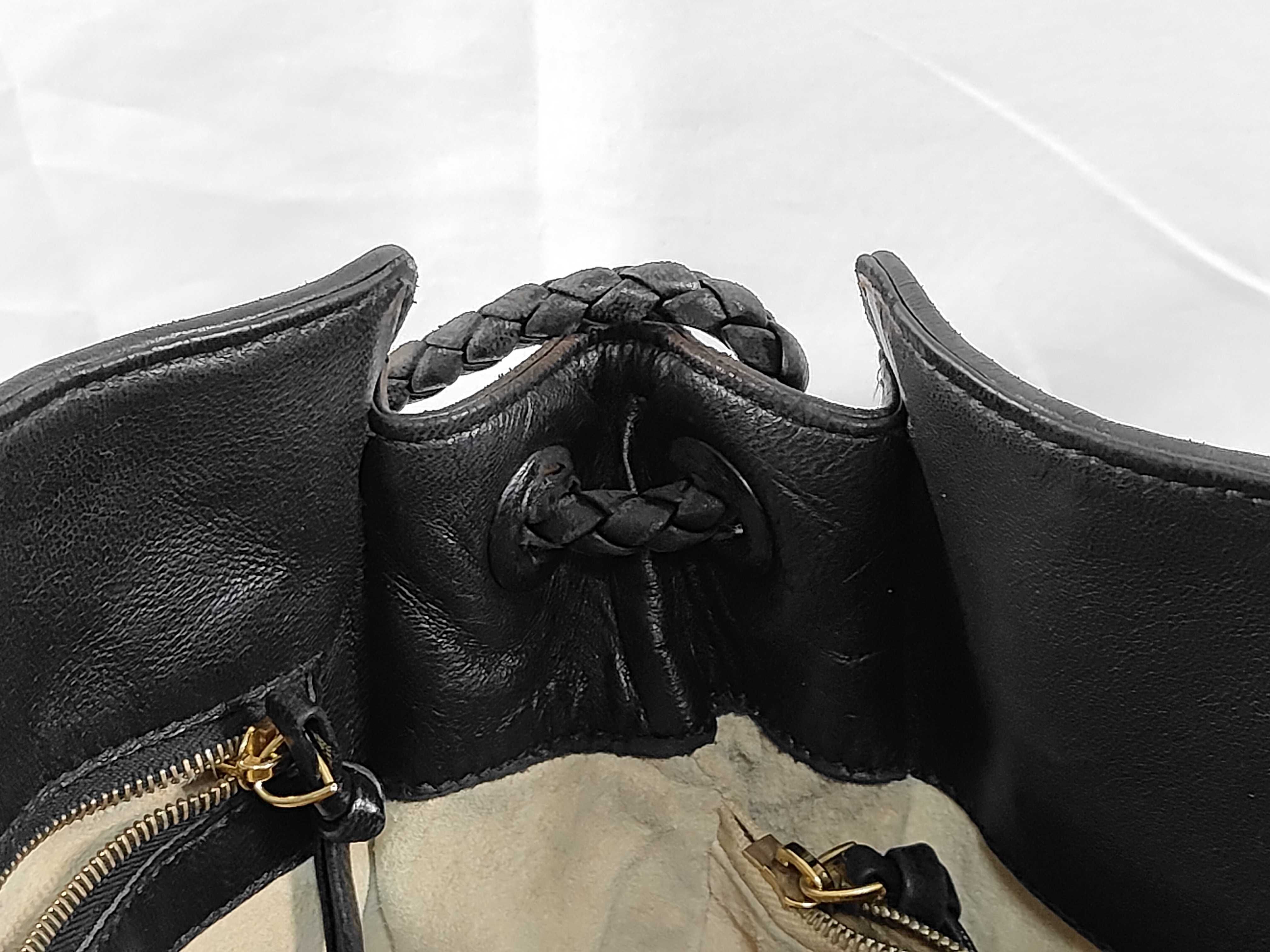 Intrecciato Bottega Veneta Intrecciato Leather Handbag Shoulder Bag — view 8