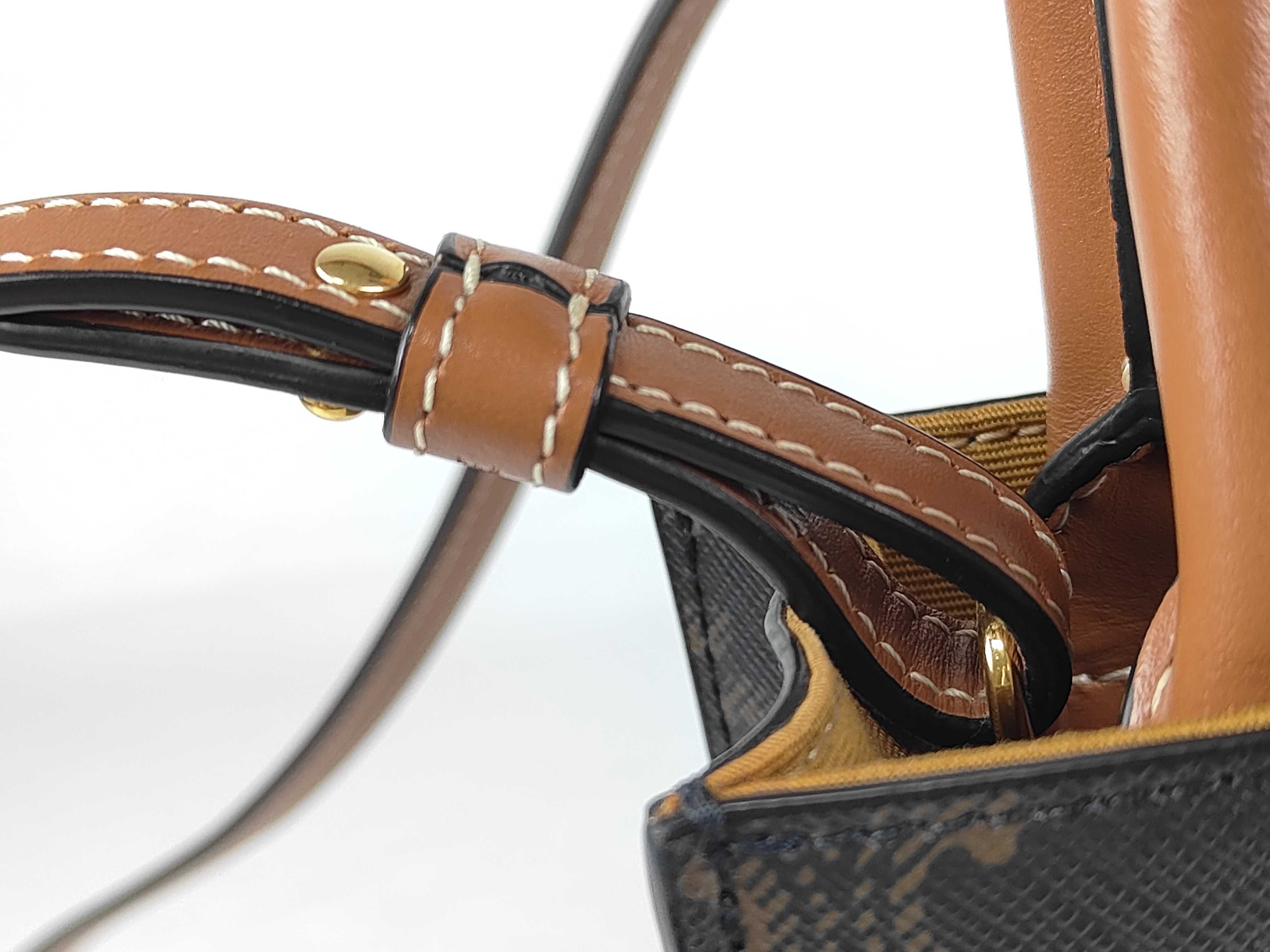 Mini Vertical Cabas Triomphe Handbag — view 8