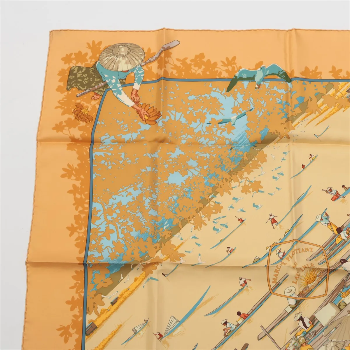 Carre 90 MARCHE FLOTTANT DU LAC INLE Lake Floating Market Scarf Silk Yellow — view 2