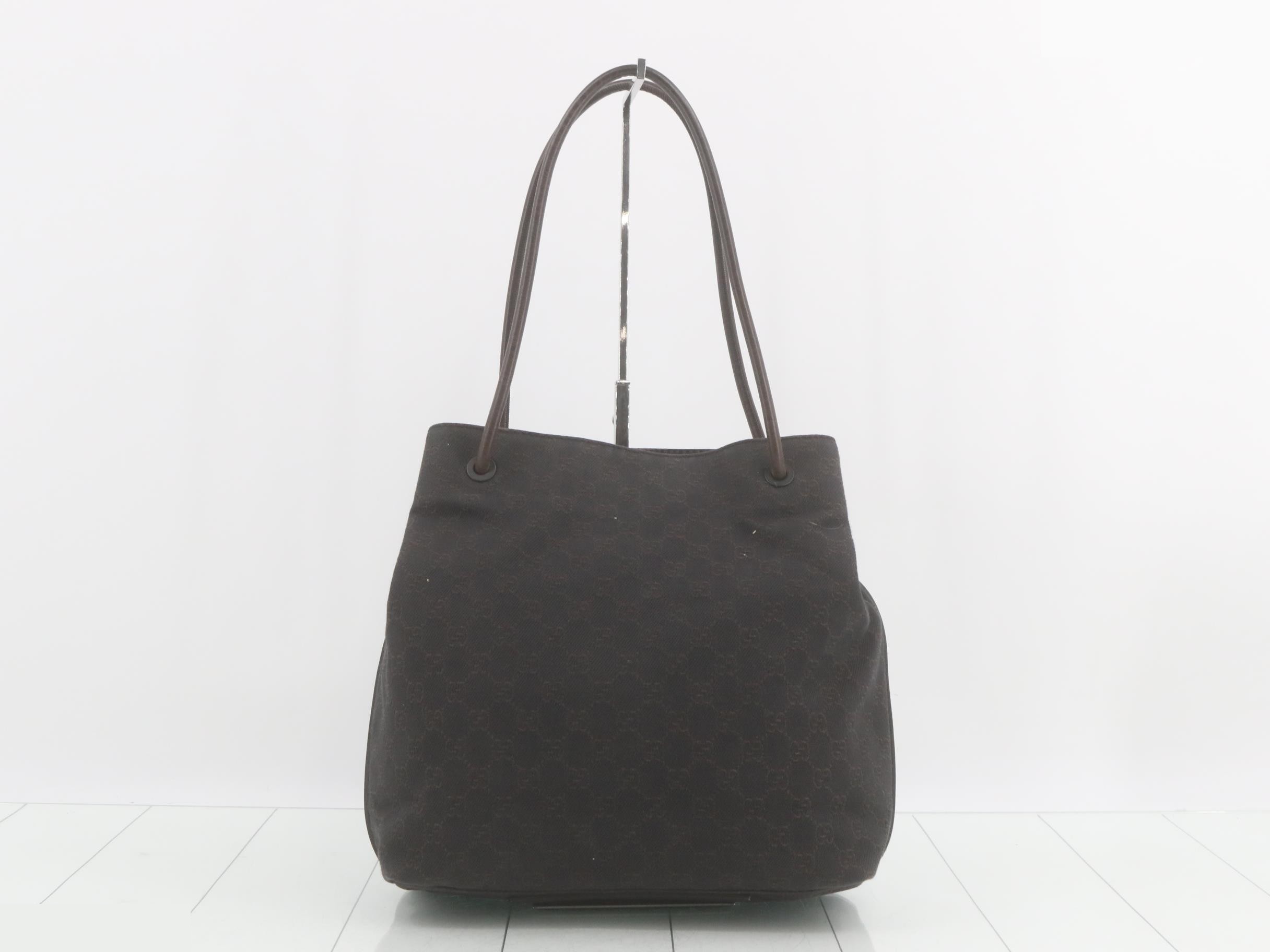 GG Canvas Handbag 101341 — view 2