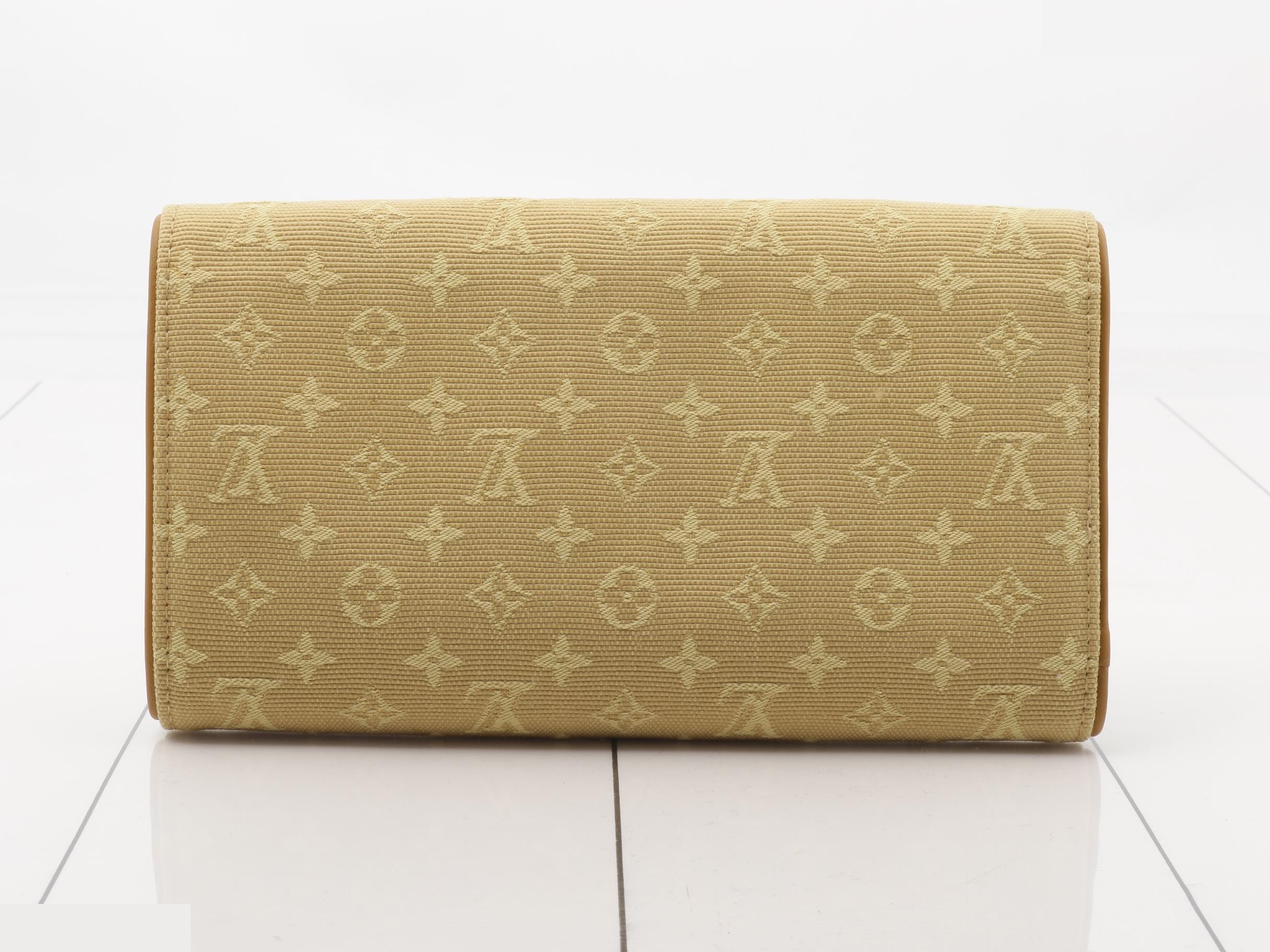 Porte Tresor International Beige — view 2