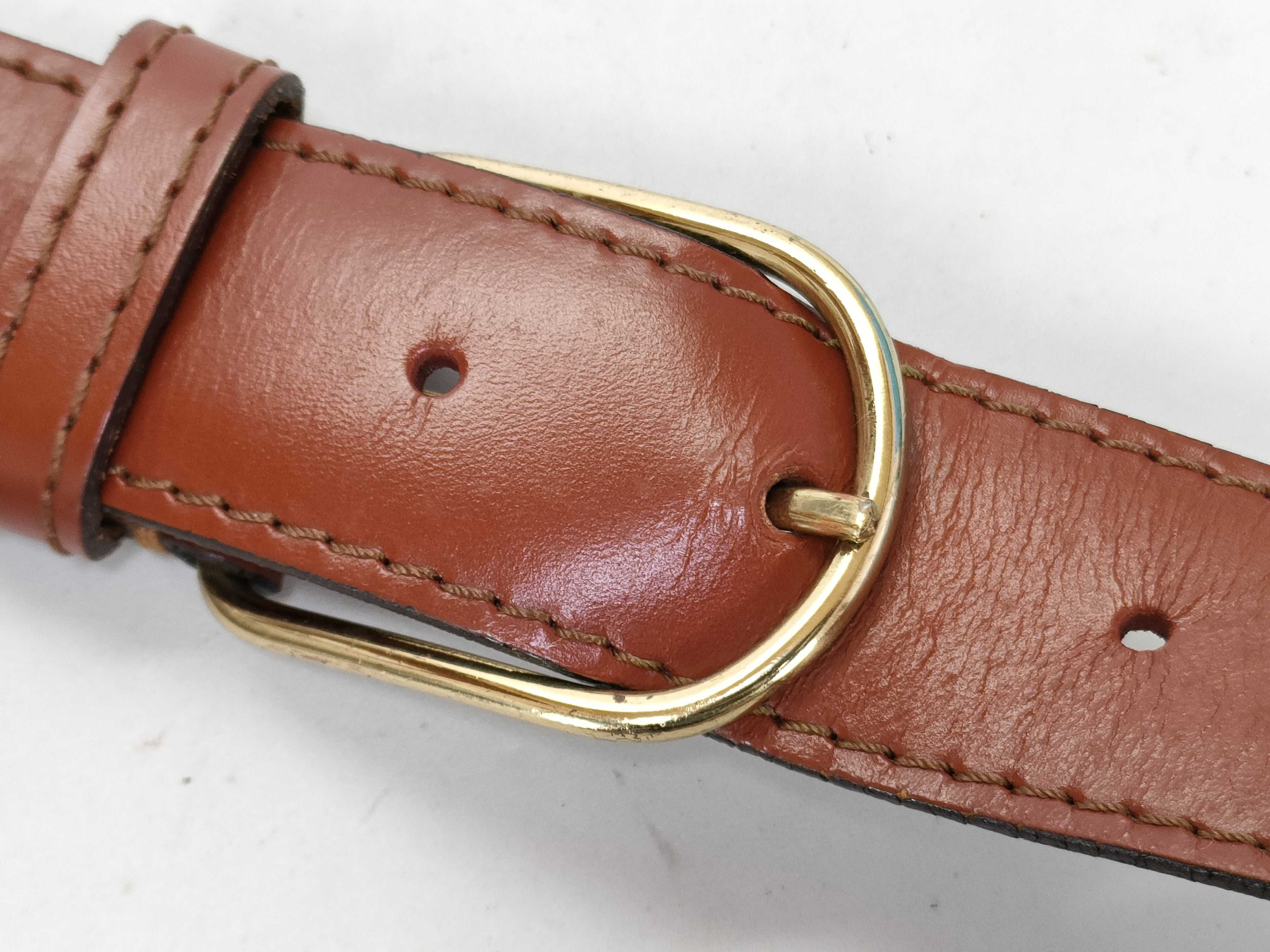 Epi Louis Vuitton Sac Depaule Shoulder Bag — view 13